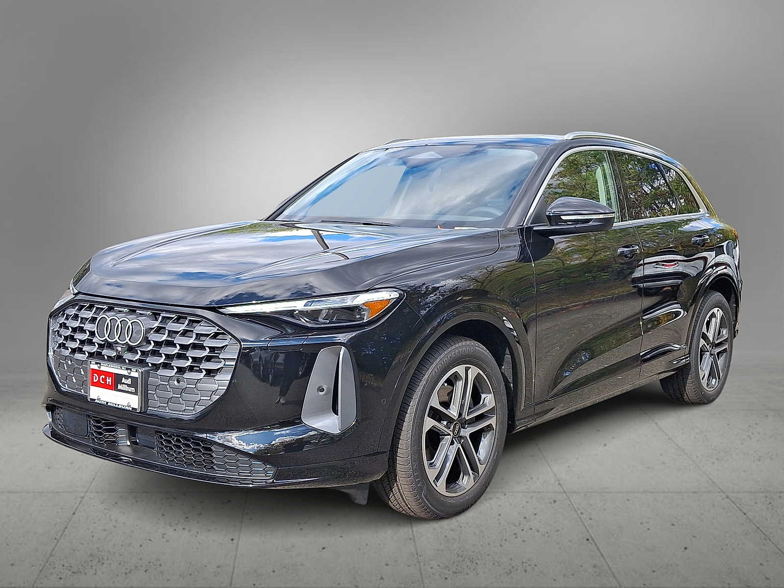 Thumbnail: 2025 Audi Q5 - 1
