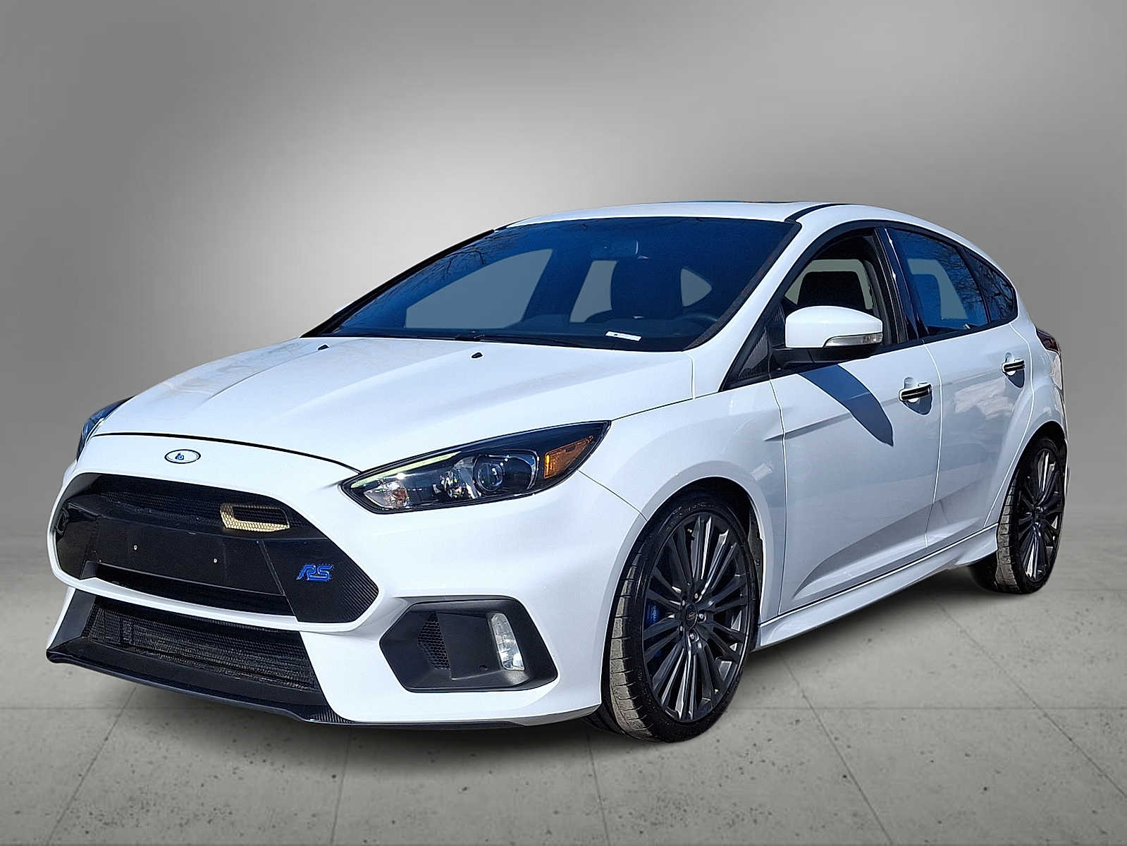Thumbnail: 2017 Ford Focus - 1