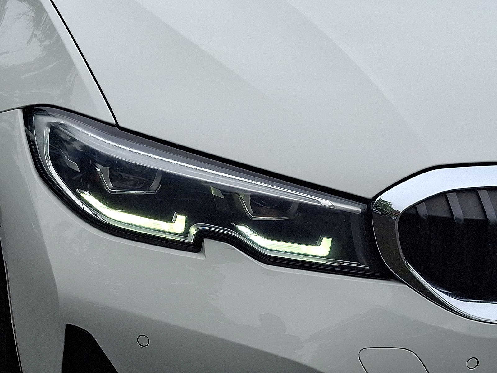 2020 BMW 3 Series 330i xDrive 28