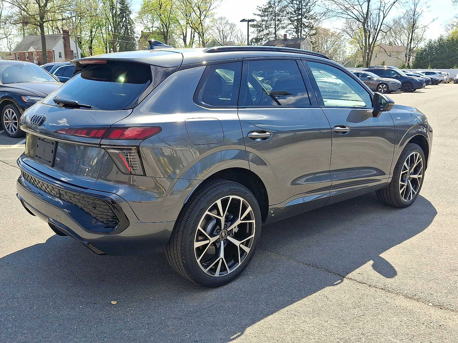 Thumbnail: 2026 Audi Q3 - 11