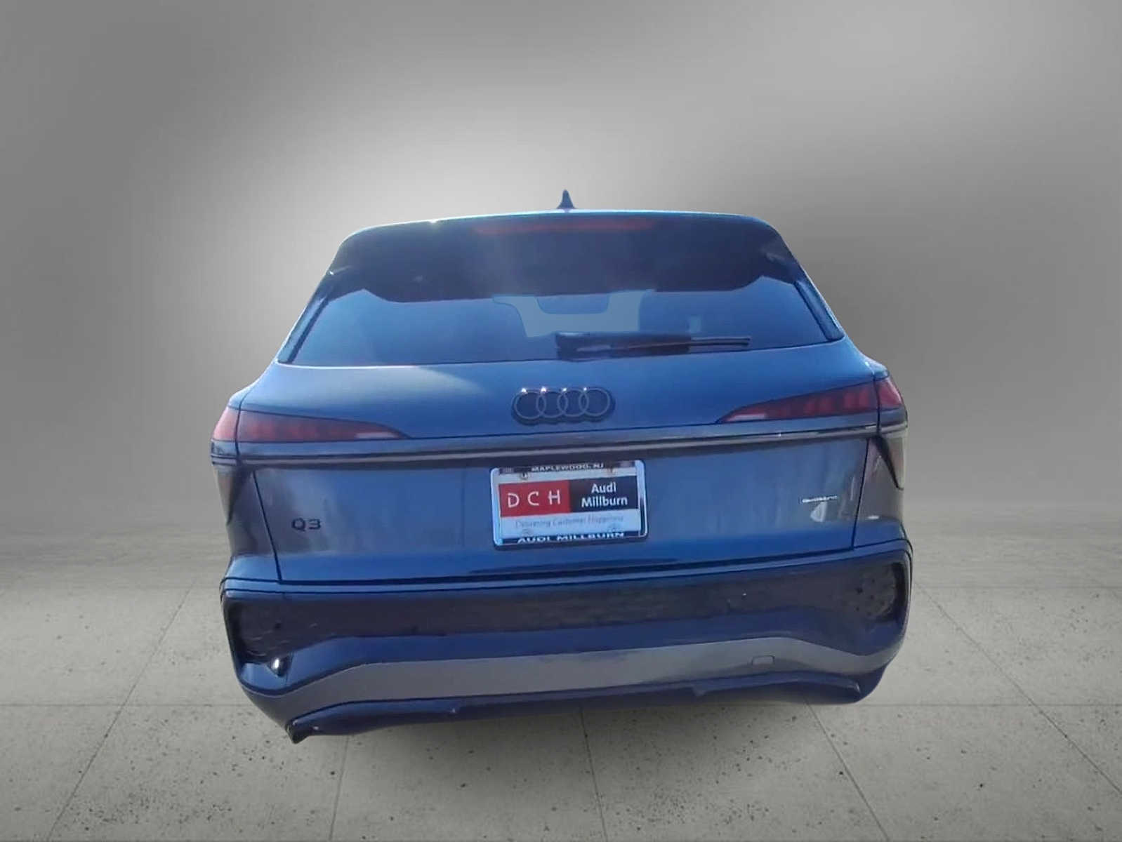 Thumbnail: 2026 Audi Q3 - 7