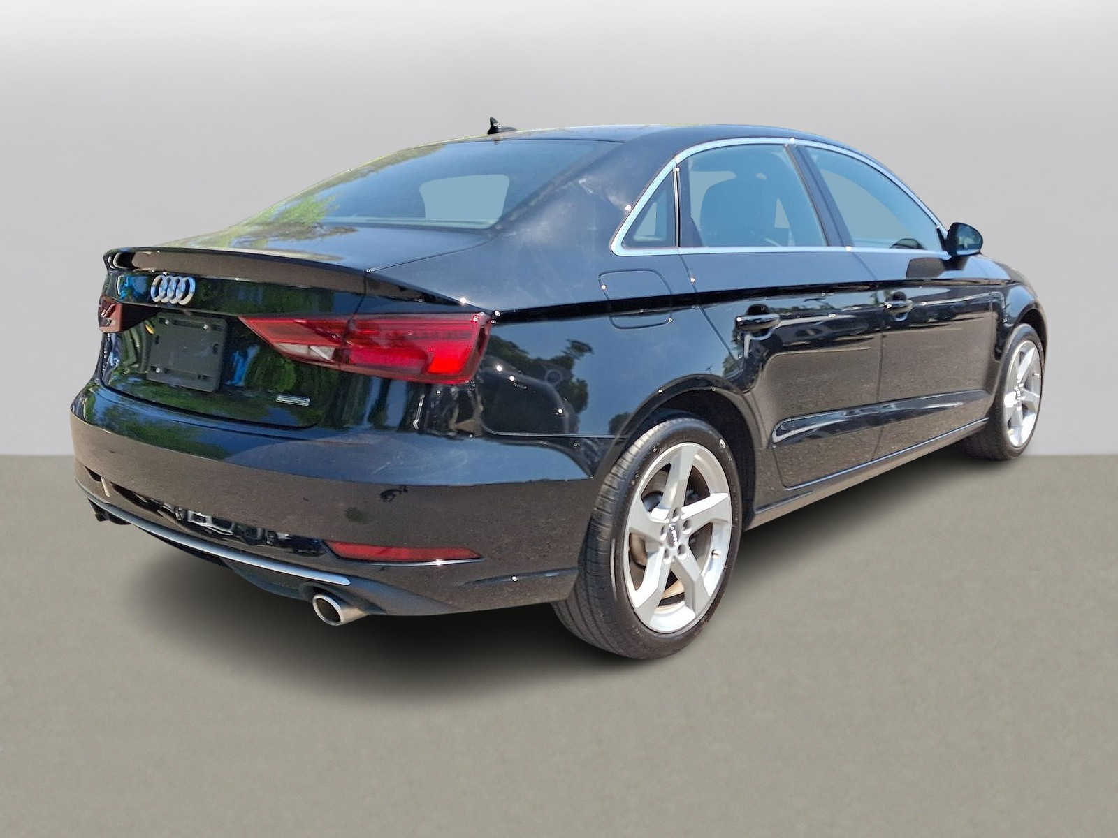 Thumbnail: 2019 Audi A3 - 30