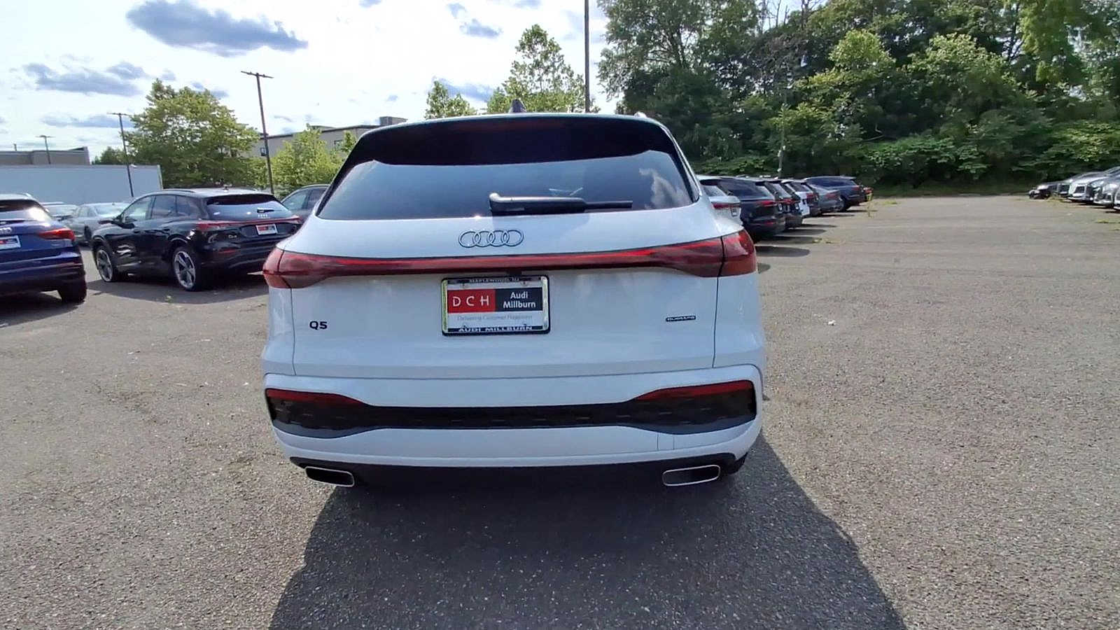 Thumbnail: 2025 Audi Q5 - 7