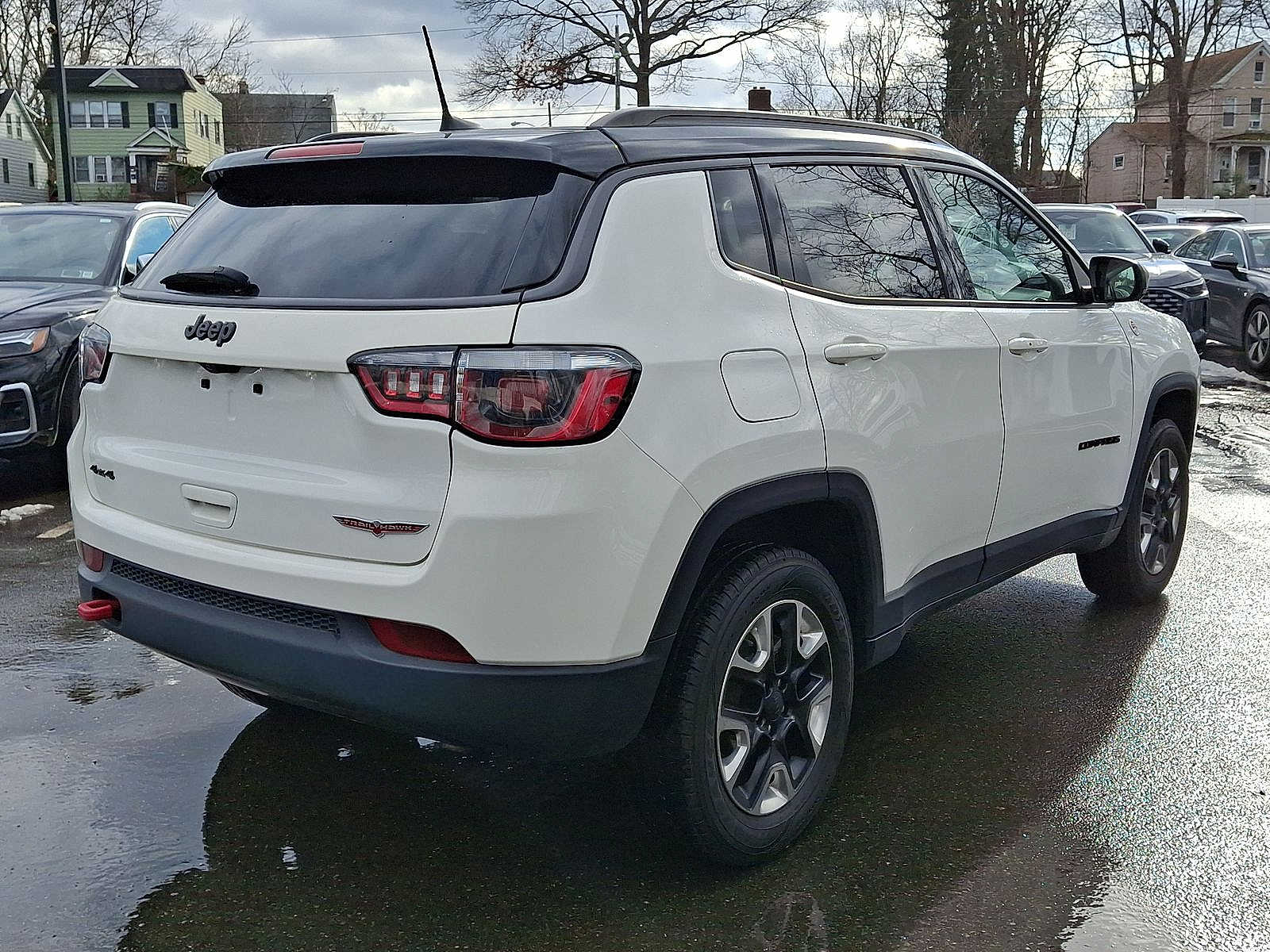 Thumbnail: 2018 Jeep Compass - 25