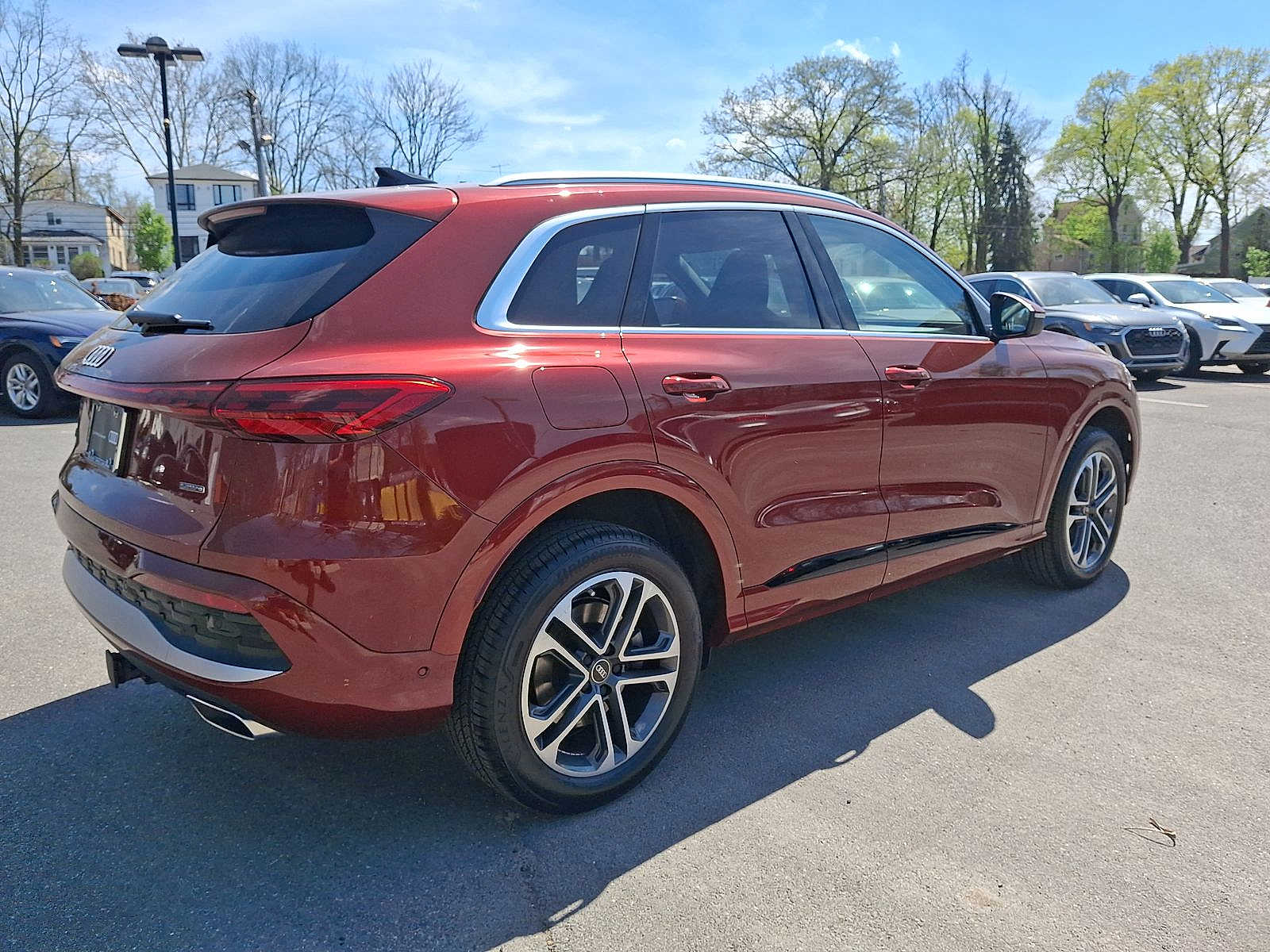 Thumbnail: 2025 Audi Q5 - 25