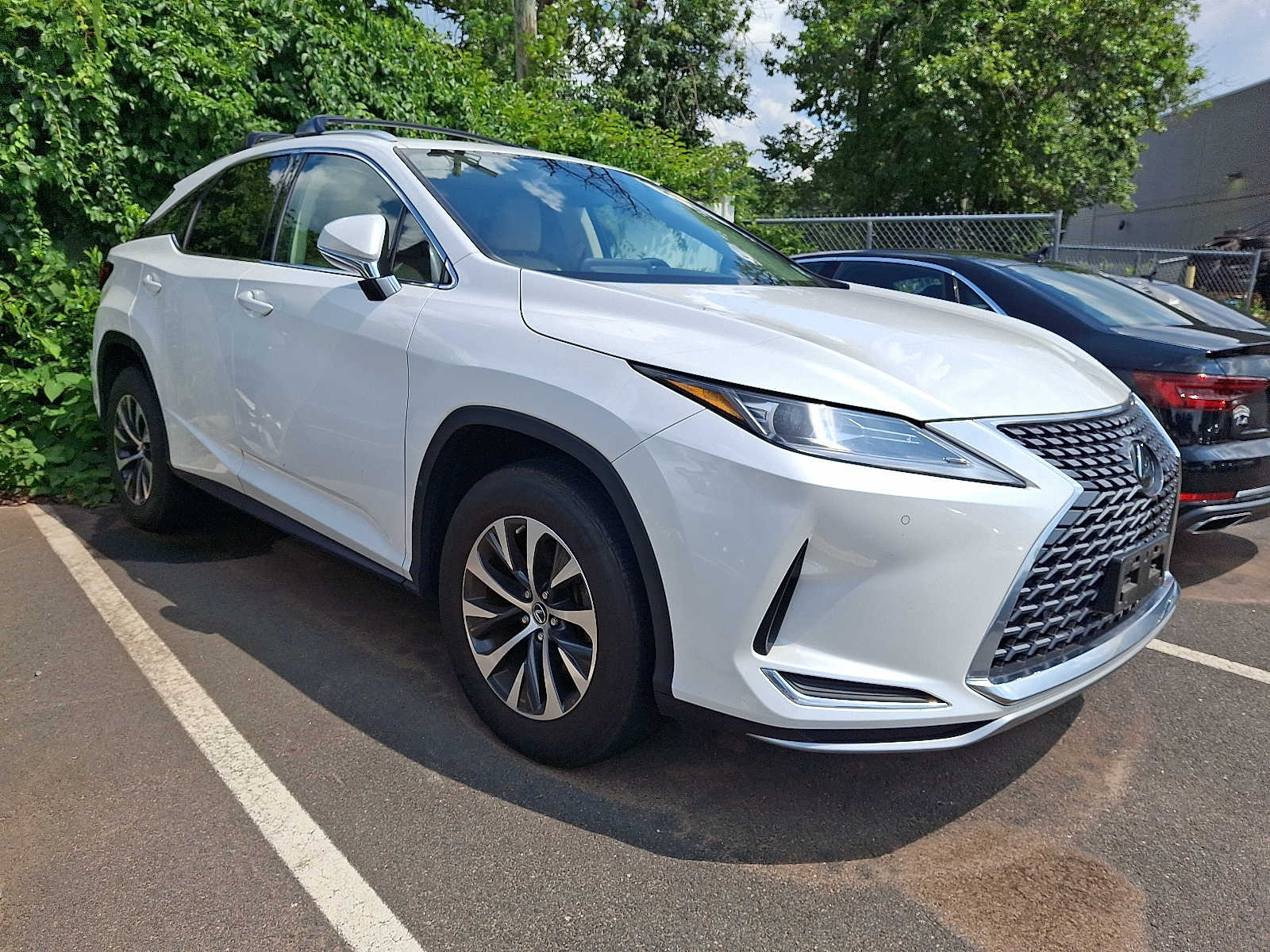 Thumbnail: 2020 Lexus RX - 3