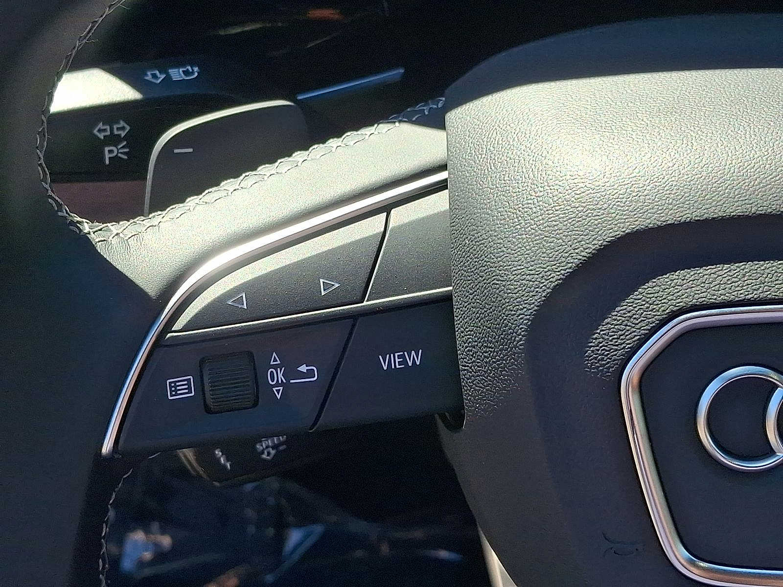 Thumbnail: 2026 Audi Q7 - 17