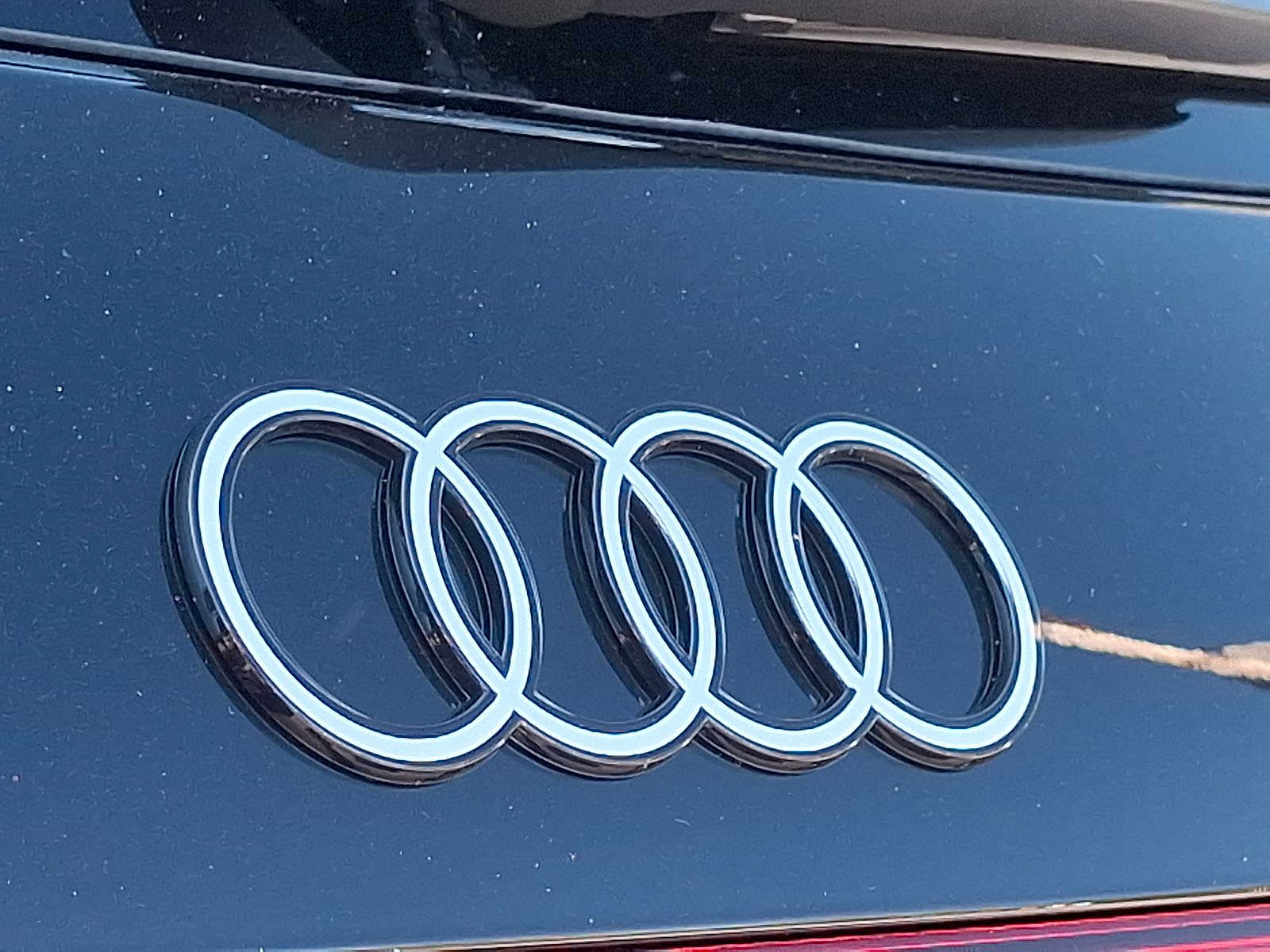 Thumbnail: 2025 Audi Q5 - 17