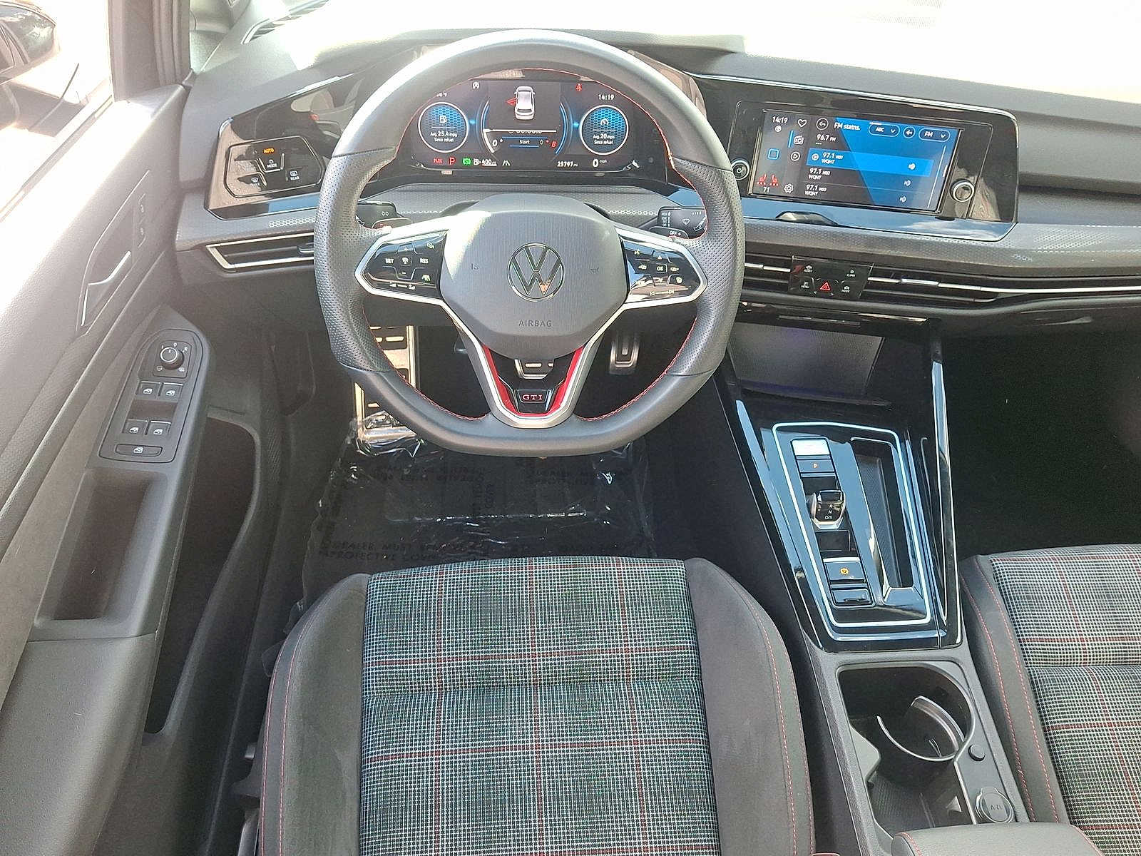 Thumbnail: 2024 Volkswagen Golf - 19