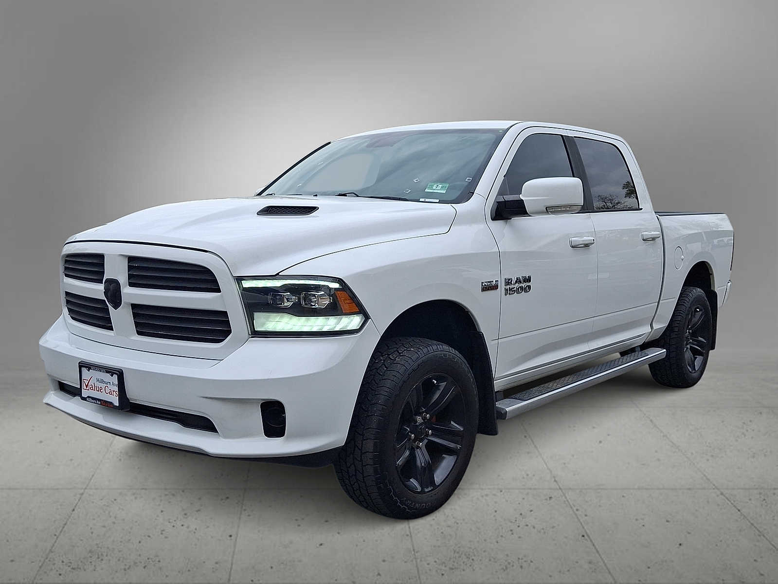 Thumbnail: 2016 RAM 1500 - 1