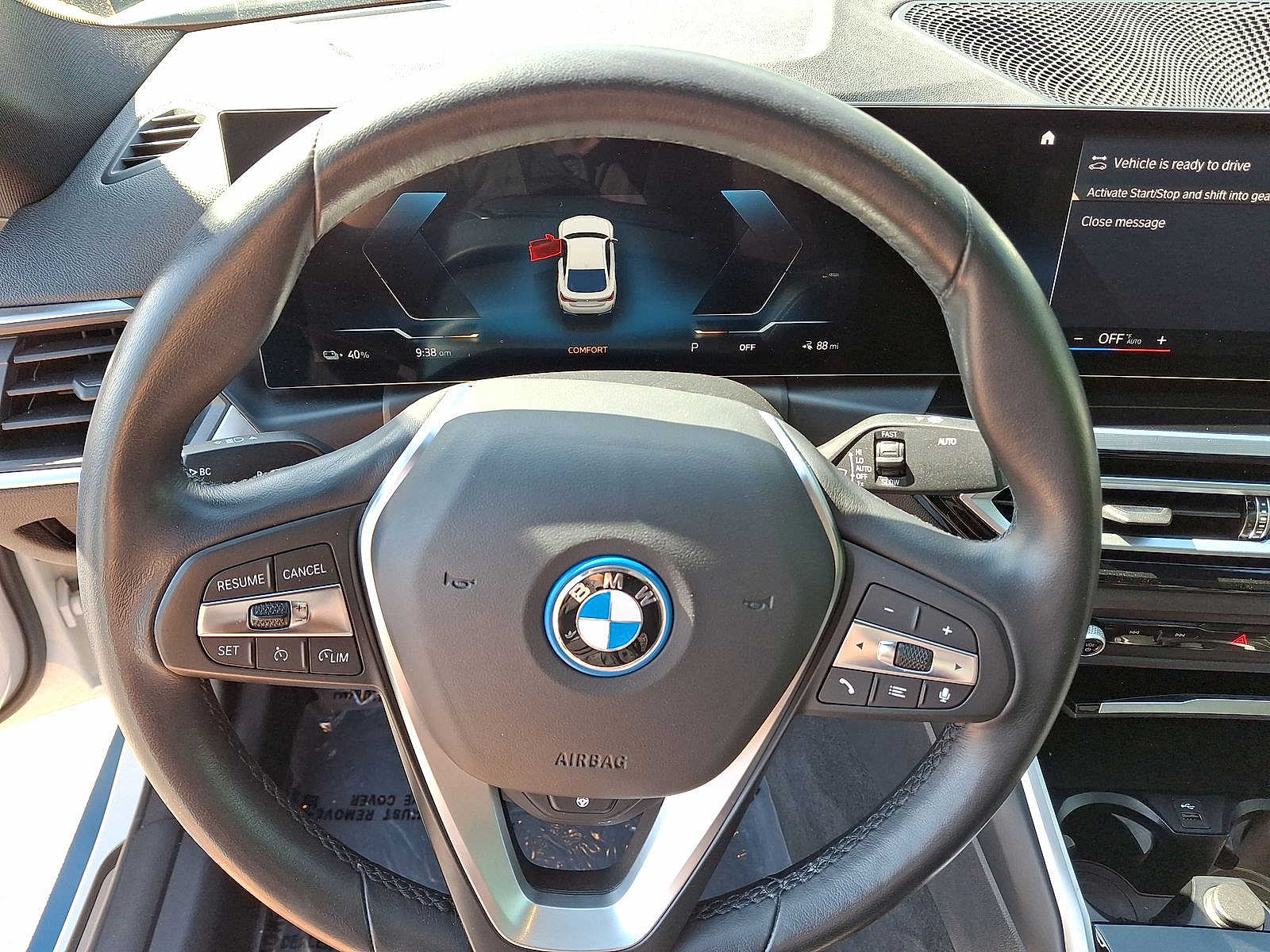 Thumbnail: 2023 BMW i4 - 14