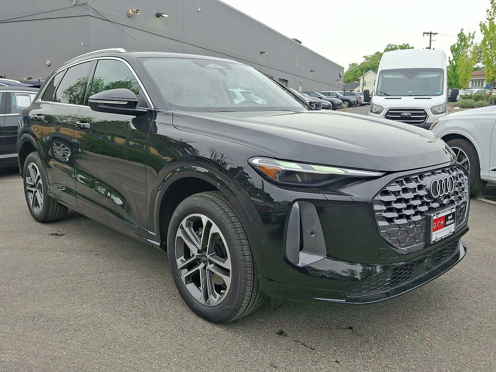 Thumbnail: 2026 Audi Q5 - 10