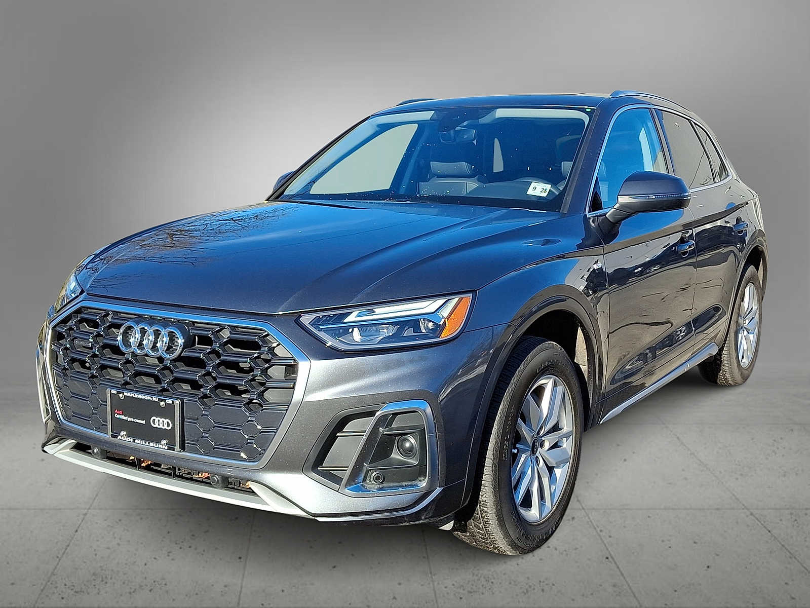 Thumbnail: 2023 Audi Q5 - 1