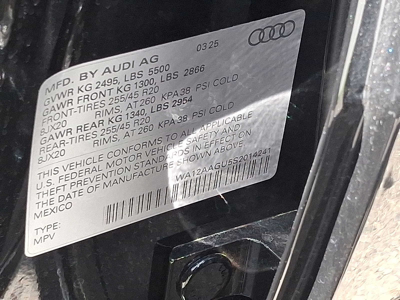 Thumbnail: 2025 Audi Q5 - 17