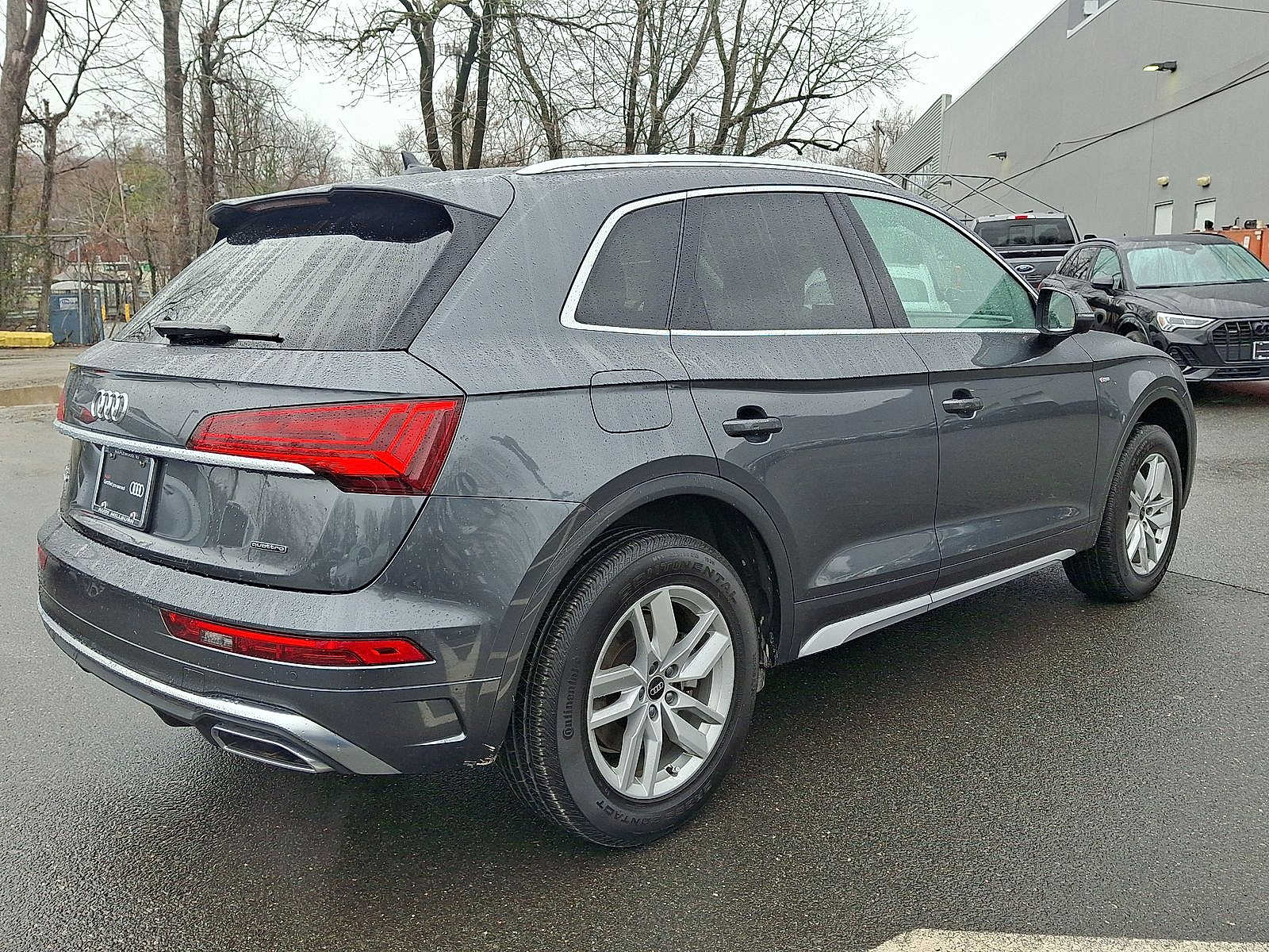 Thumbnail: 2023 Audi Q5 - 25