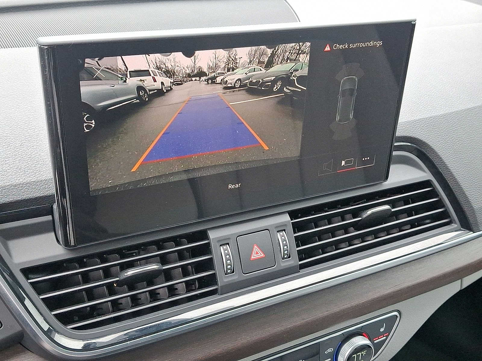 Thumbnail: 2023 Audi Q5 - 15