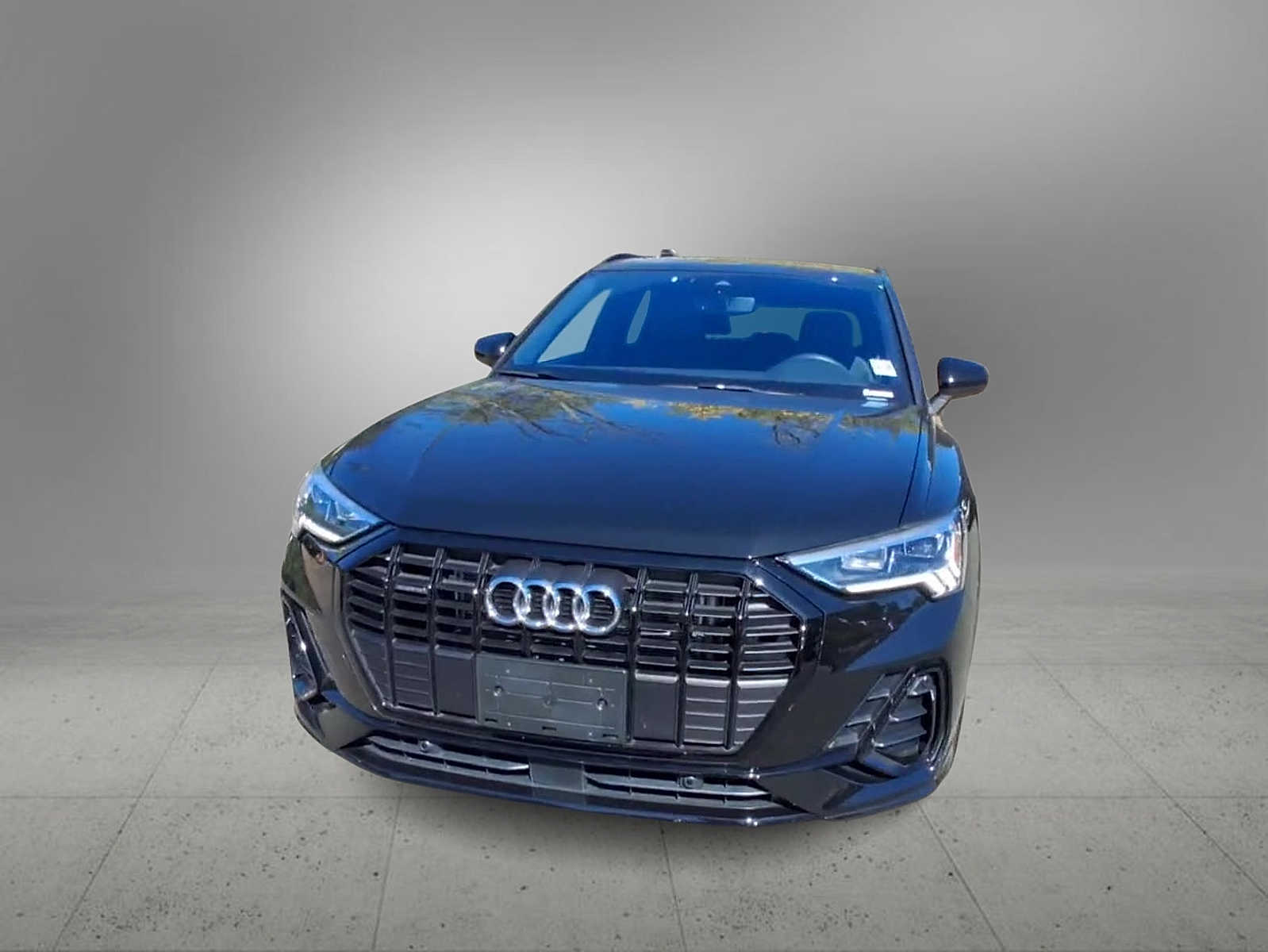 2025 Audi Q3 S line Premium photo 3