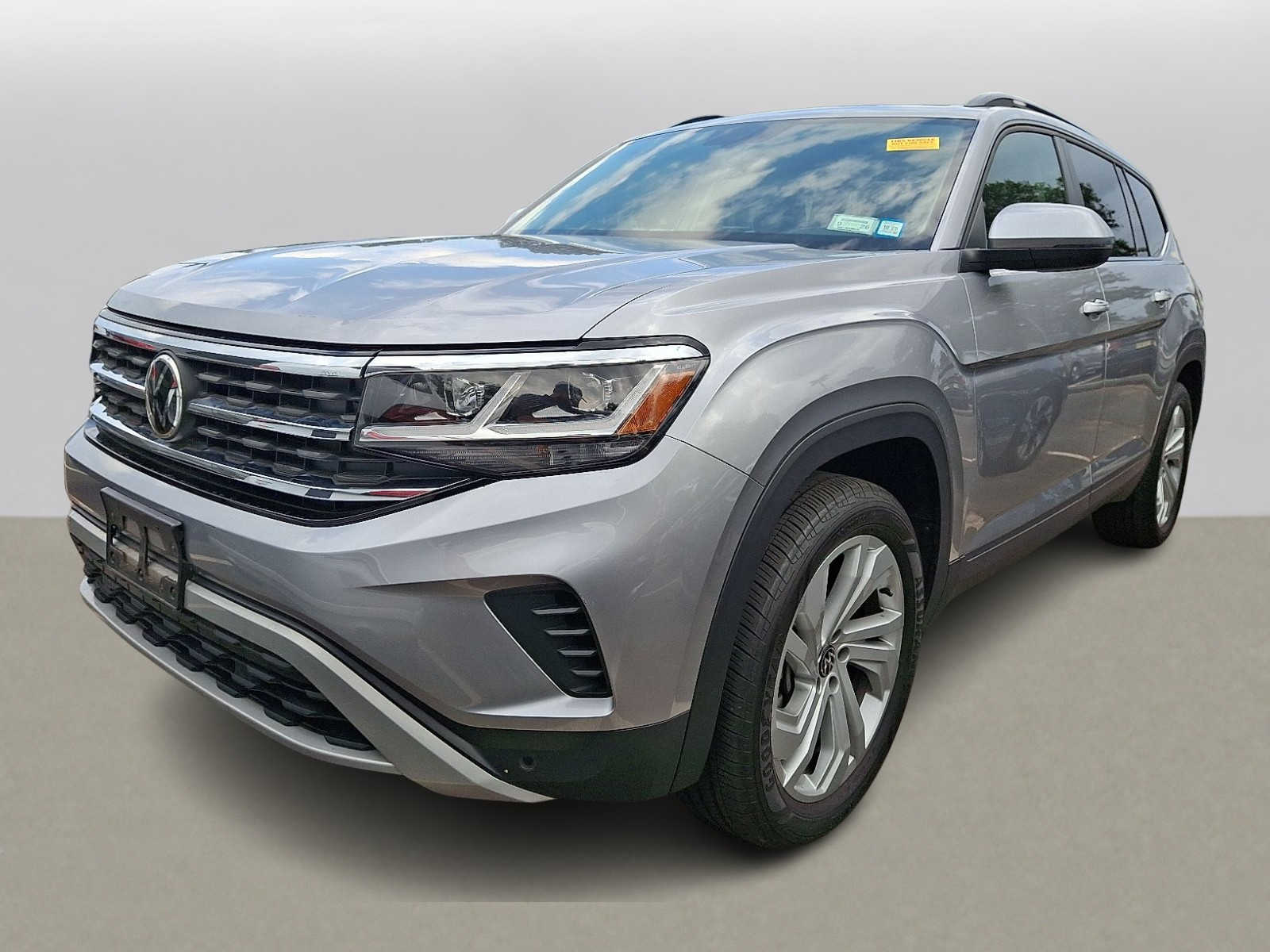 Thumbnail: 2022 Volkswagen Atlas - 1