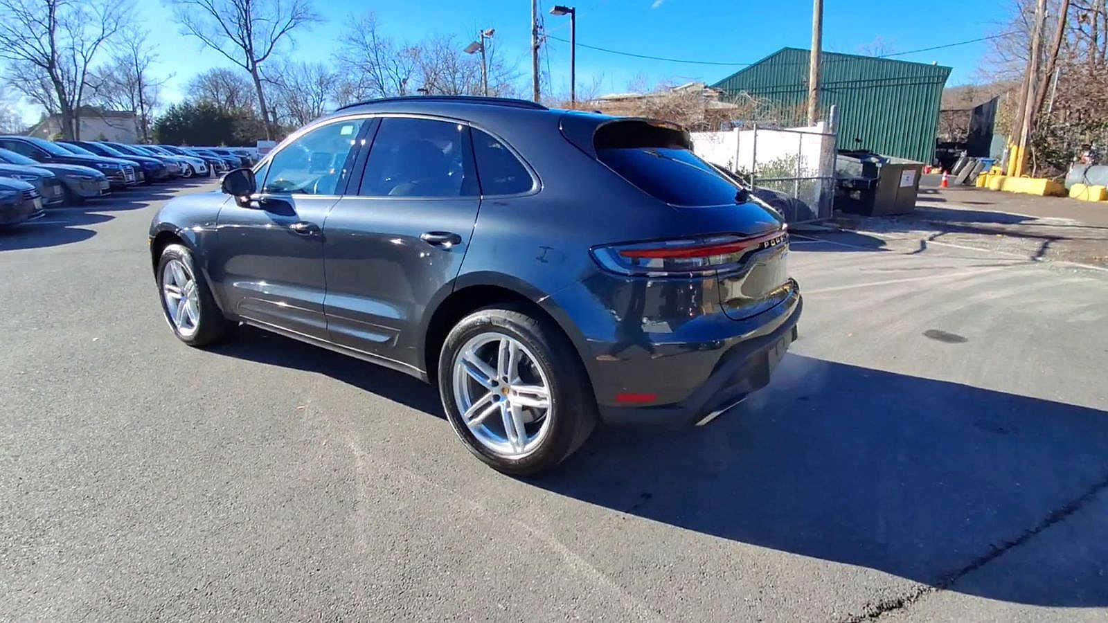 Thumbnail: 2024 Porsche Macan - 6