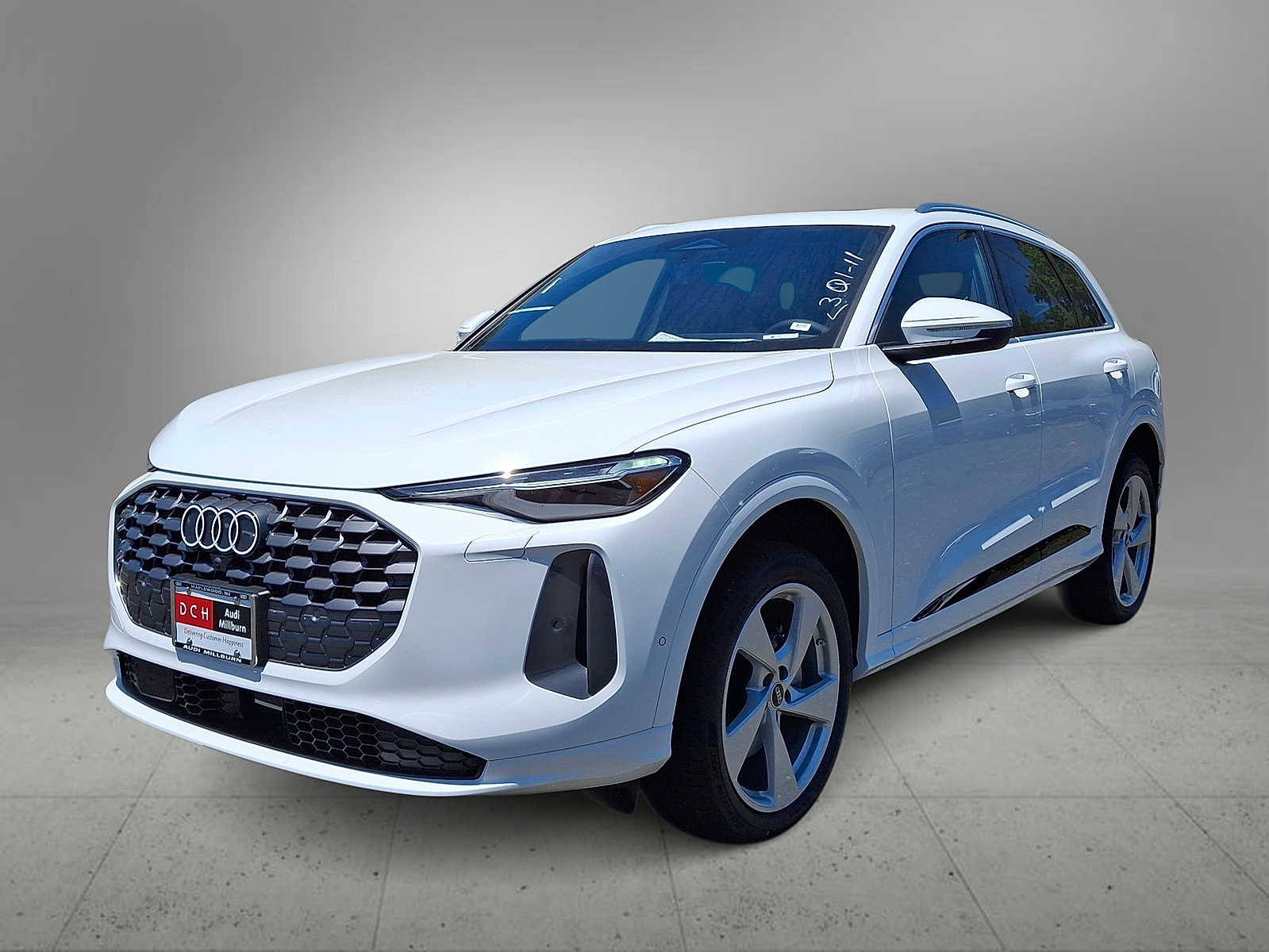 Thumbnail: 2026 Audi Q5 - 1