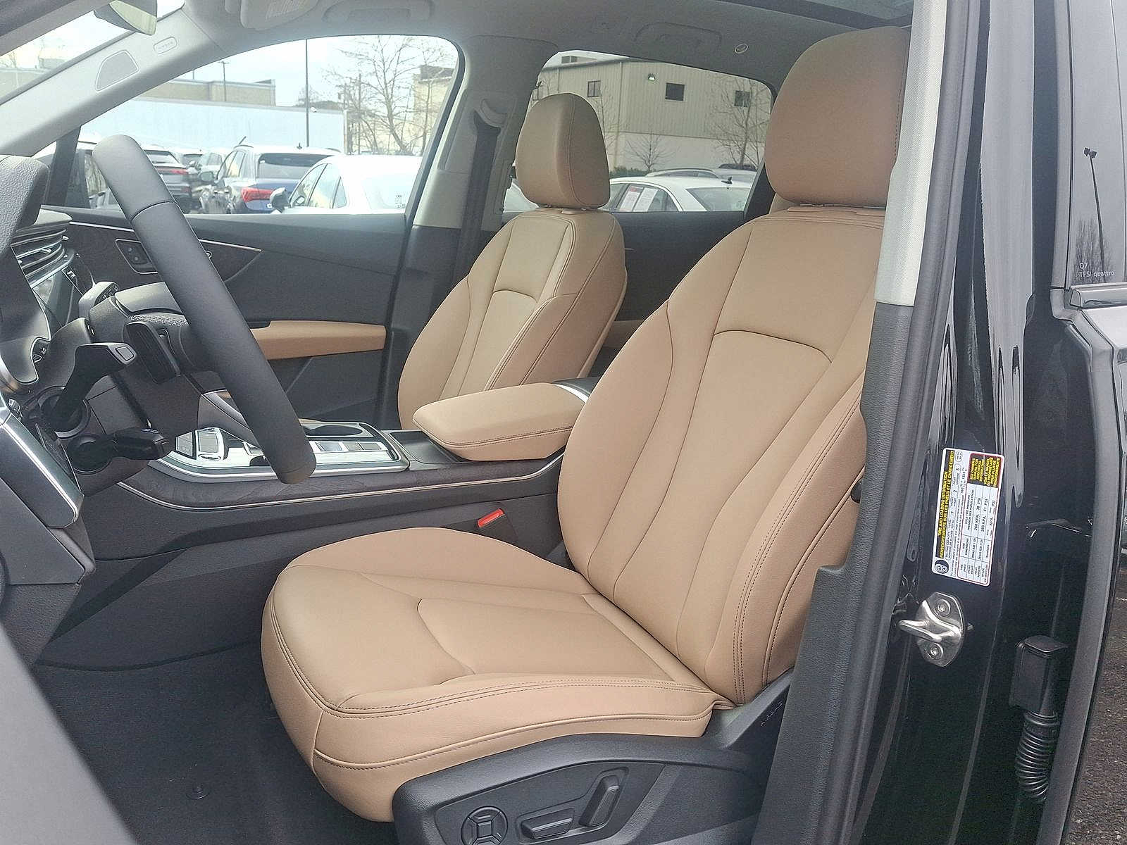 Thumbnail: 2026 Audi Q7 - 13