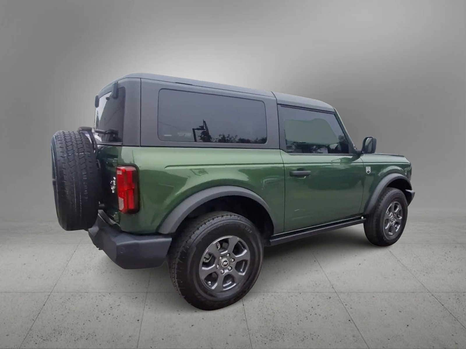 Thumbnail: 2022 Ford Bronco - 8
