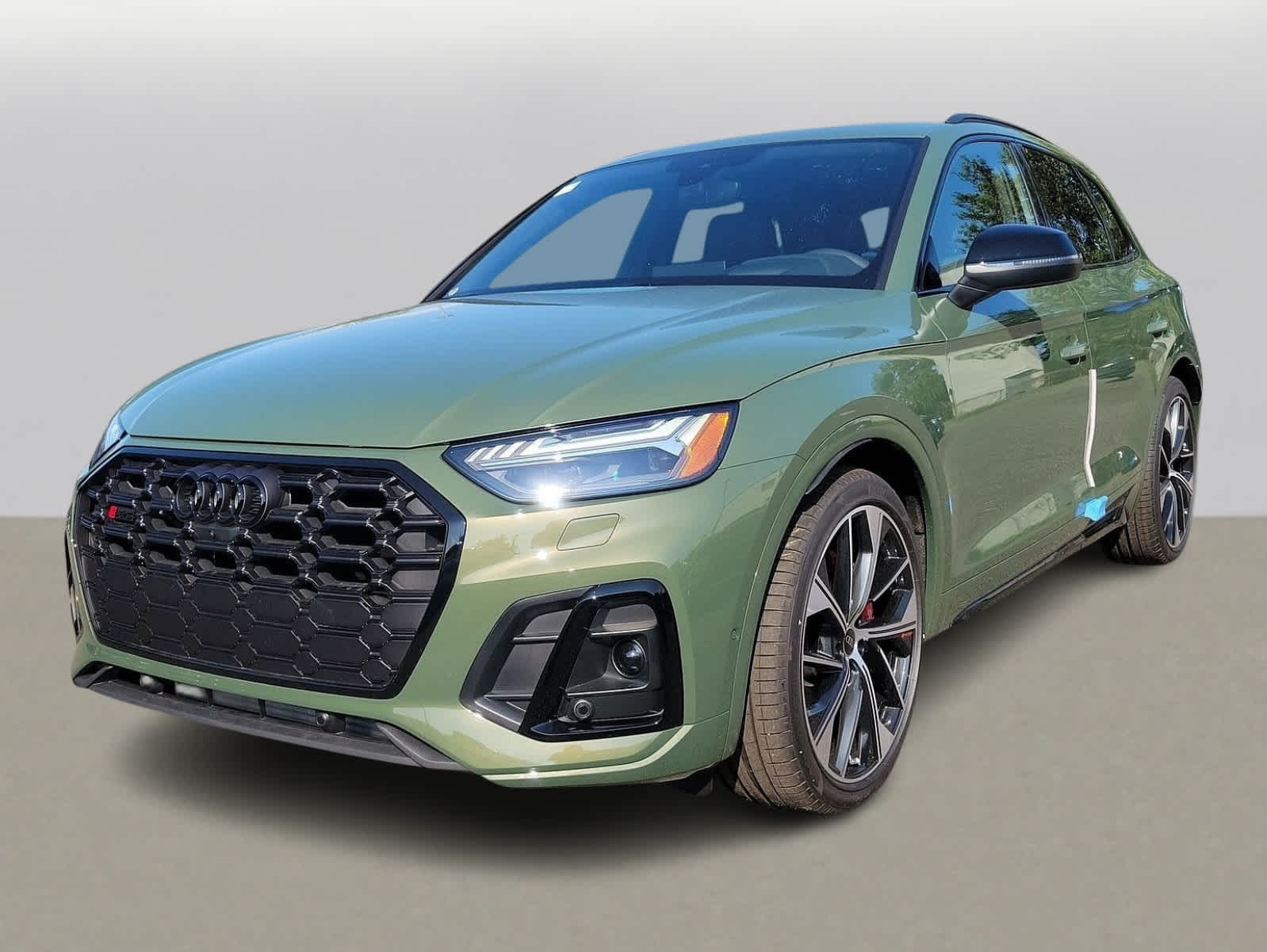 2024 Audi SQ5 Prestige Hero Image