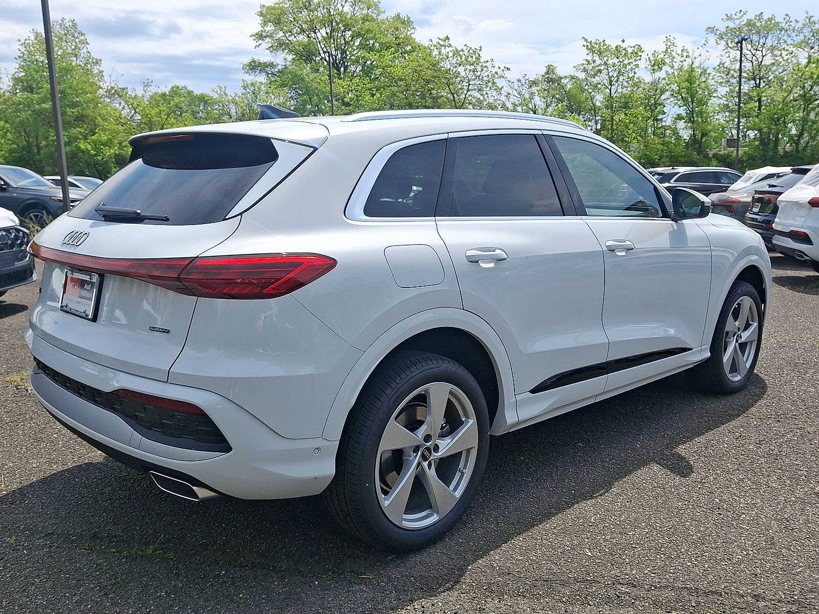 Thumbnail: 2026 Audi Q5 - 11