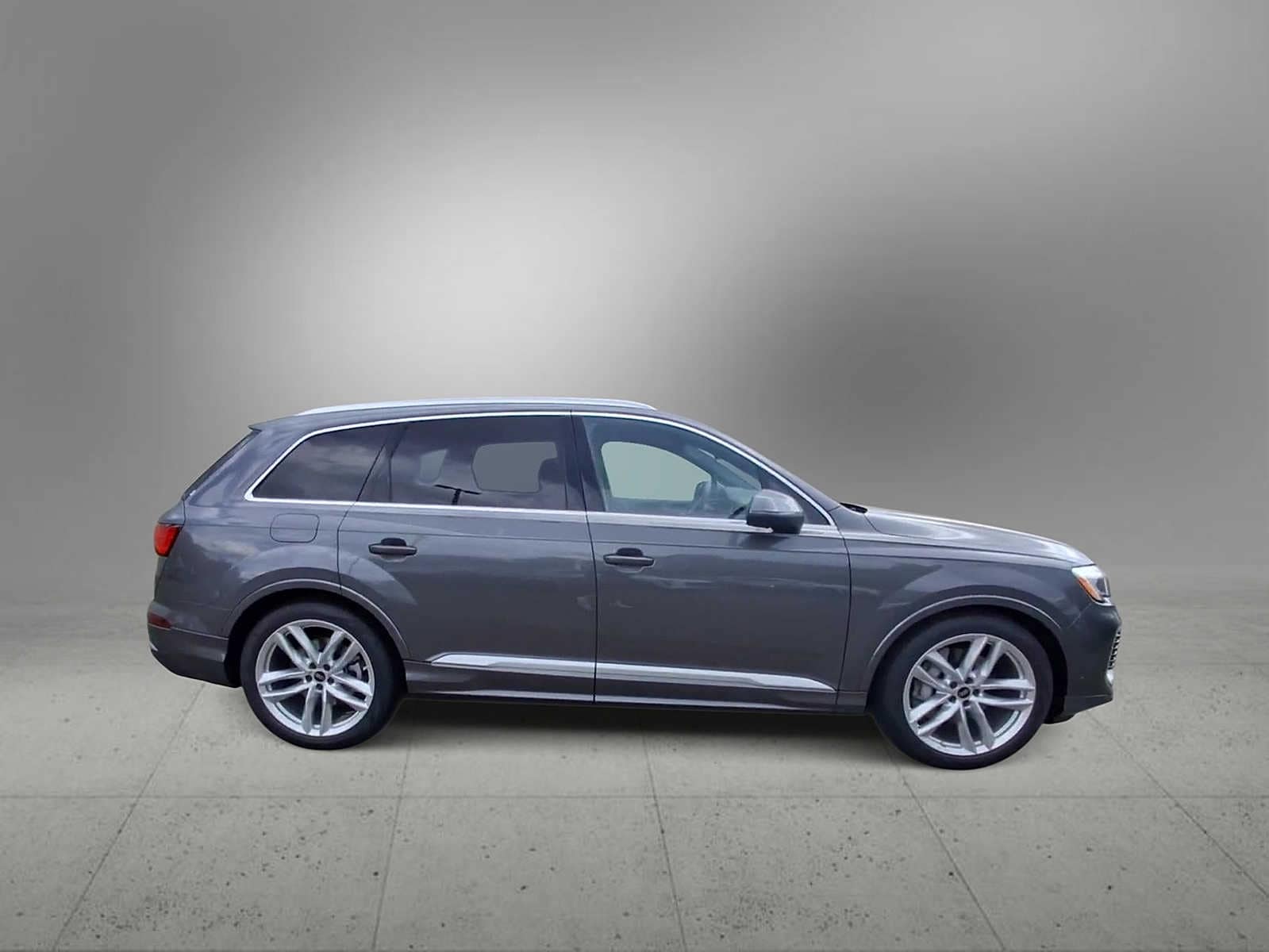 Thumbnail: 2025 Audi Q7 - 9