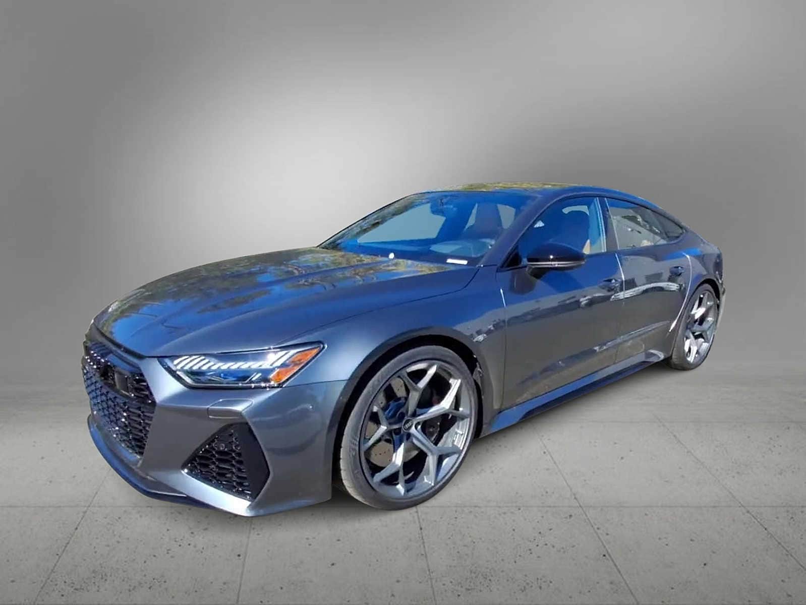 Thumbnail: 2026 Audi RS 7 - 4