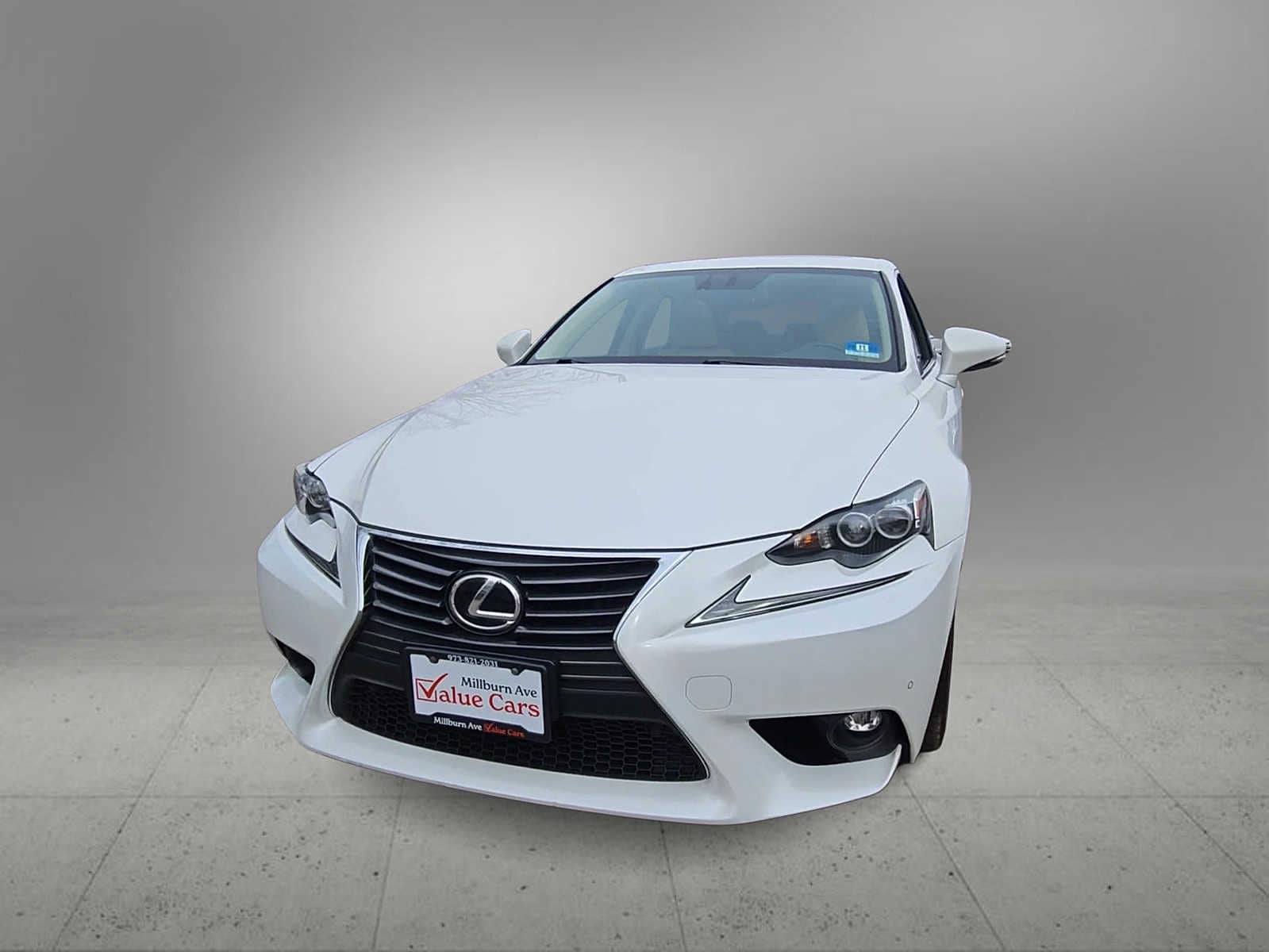 Thumbnail: 2016 Lexus IS - 3