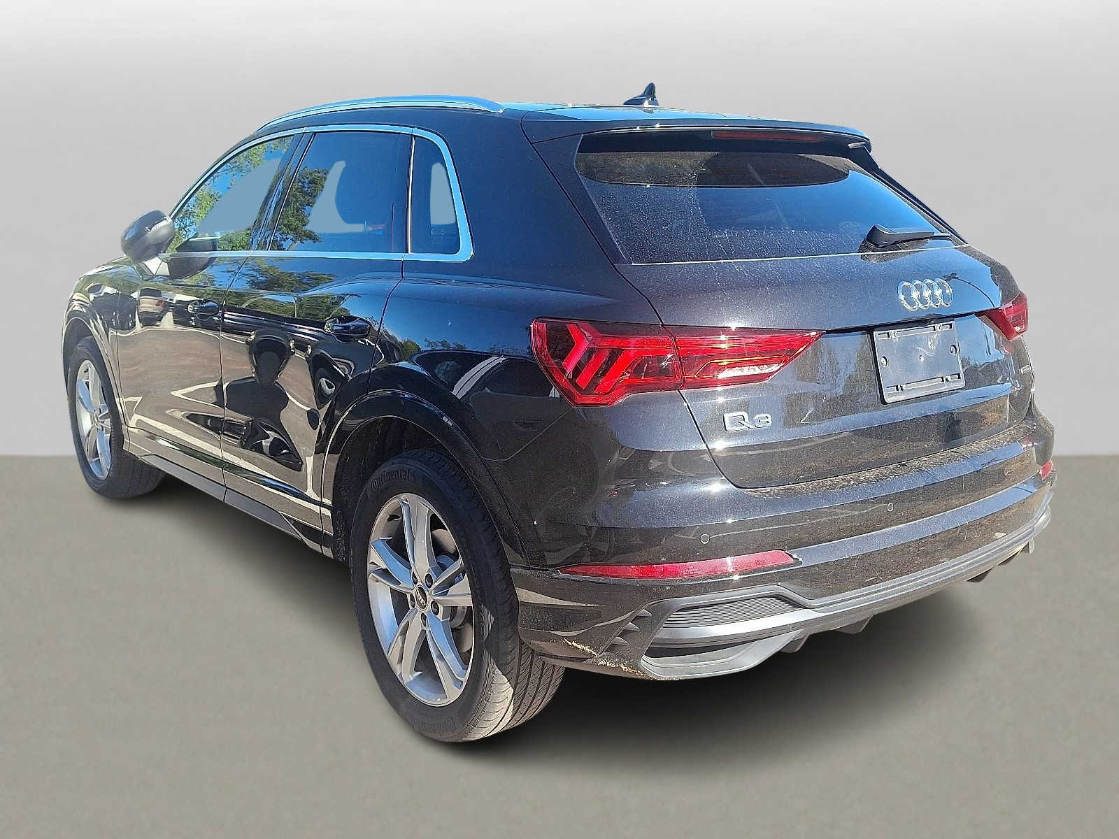 Thumbnail: 2022 Audi Q3 - 4