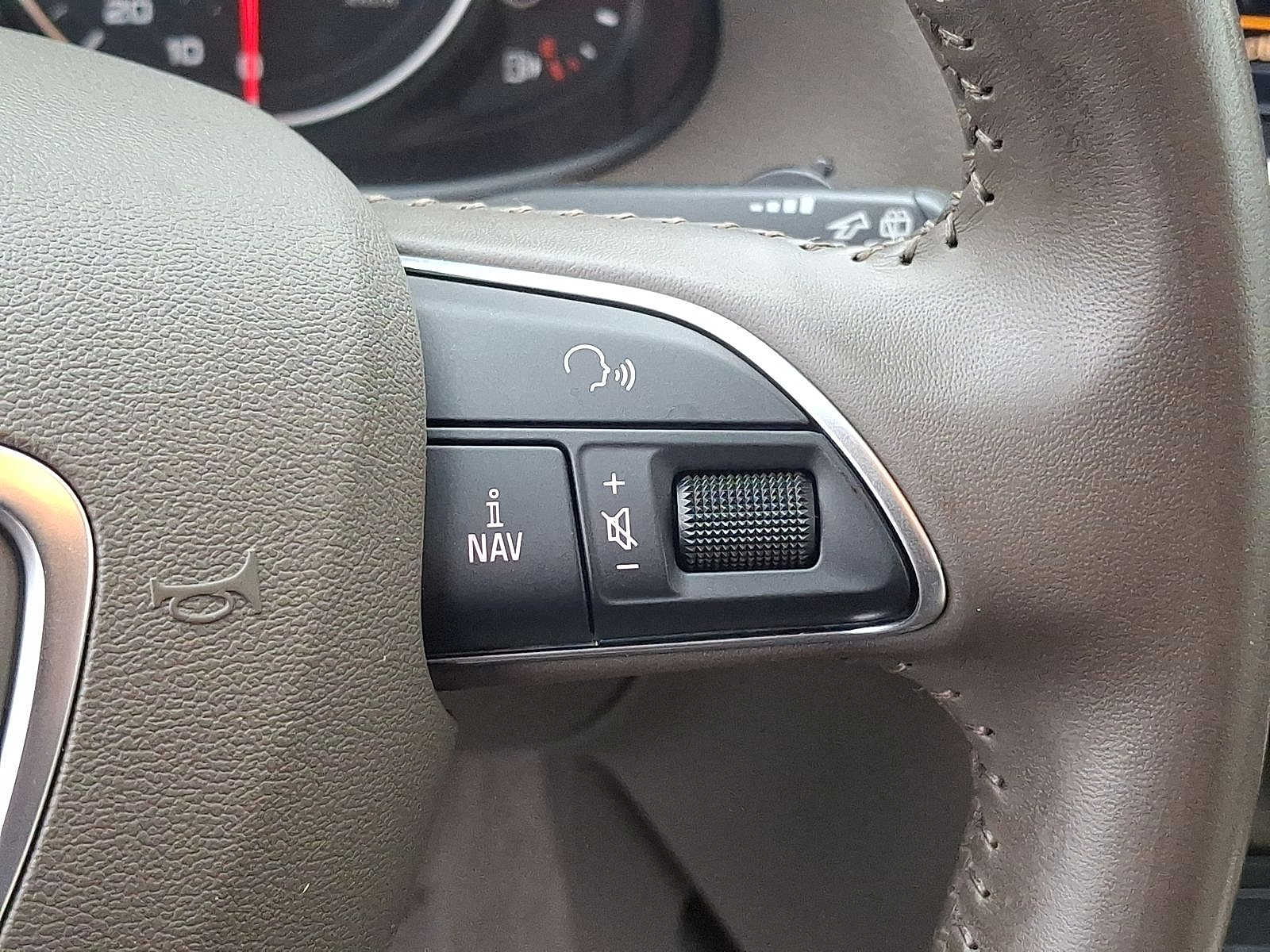 Thumbnail: 2015 Audi Q5 - 18