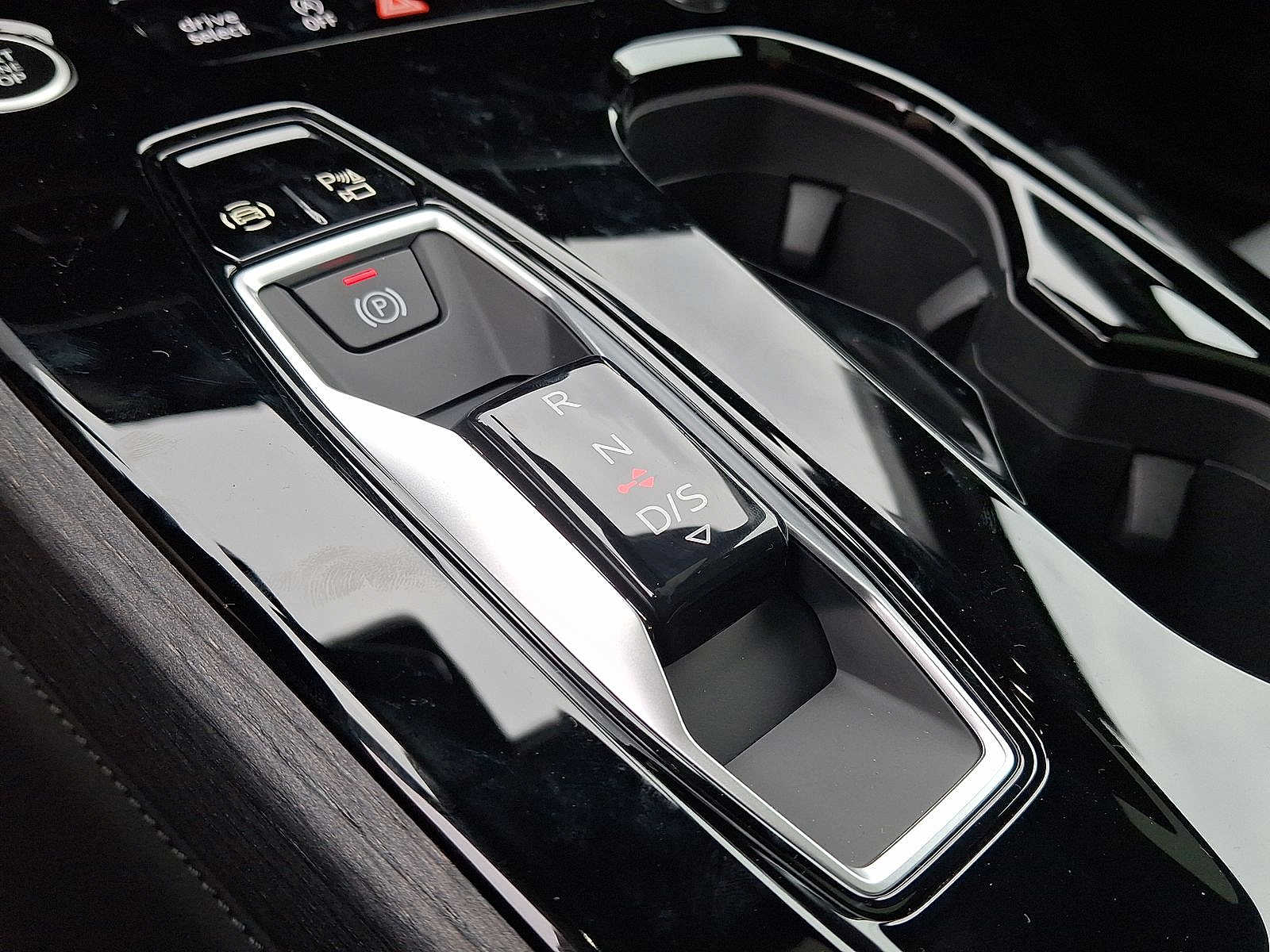 Thumbnail: 2025 Audi A5 - 13