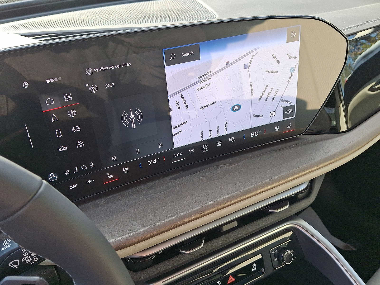 Thumbnail: 2025 Audi Q5 - 15