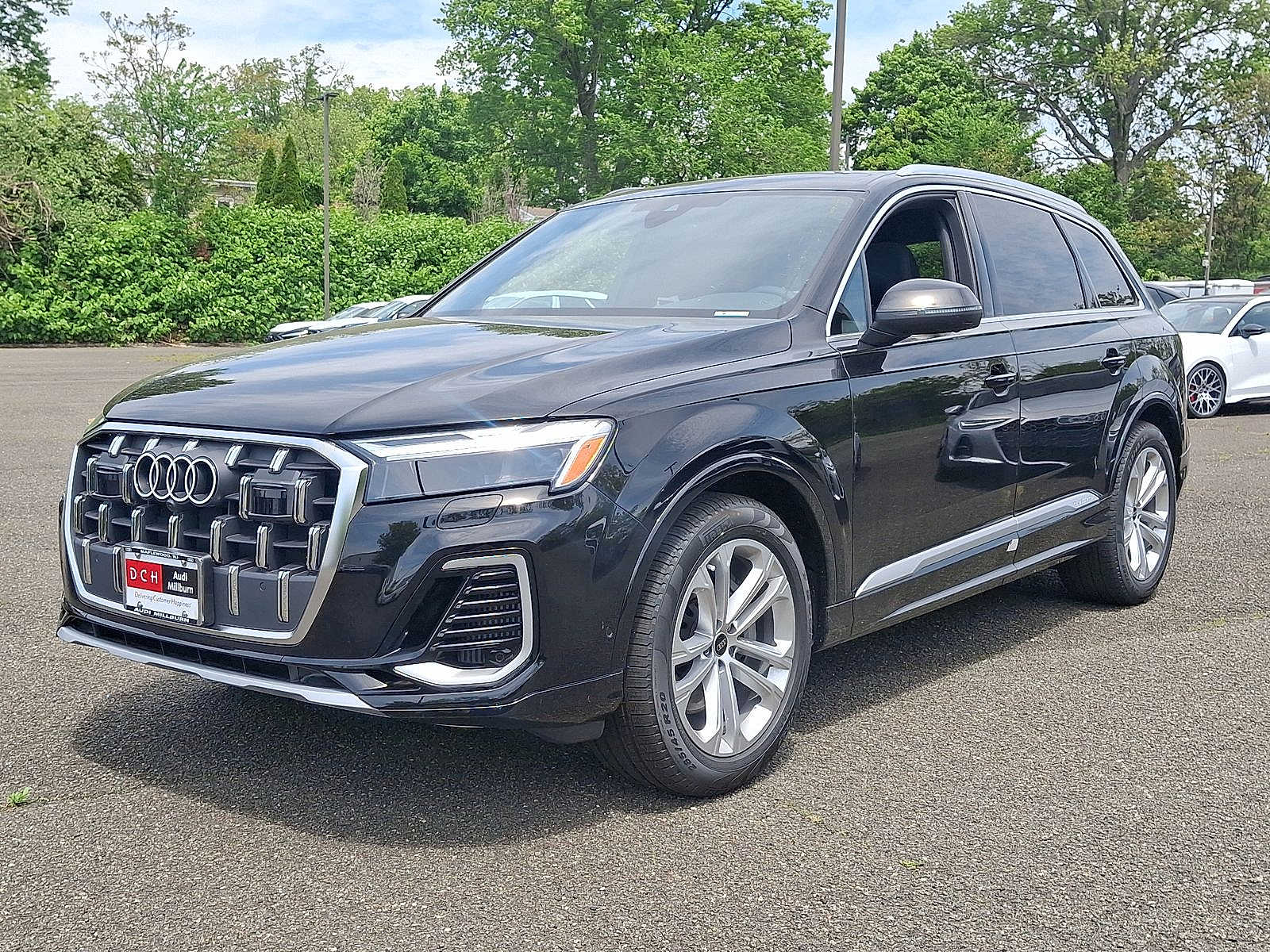 Thumbnail: 2026 Audi Q7 - 1