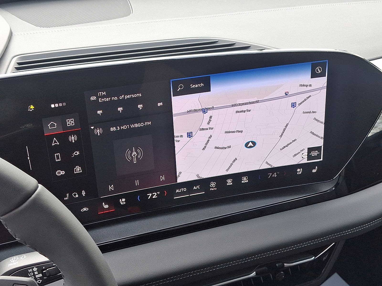 Thumbnail: 2025 Audi Q6 e-tron - 14