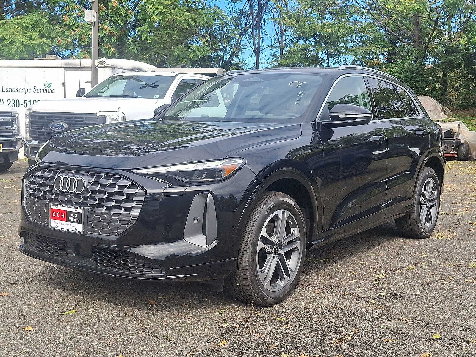 Thumbnail: 2025 Audi Q5 - 1