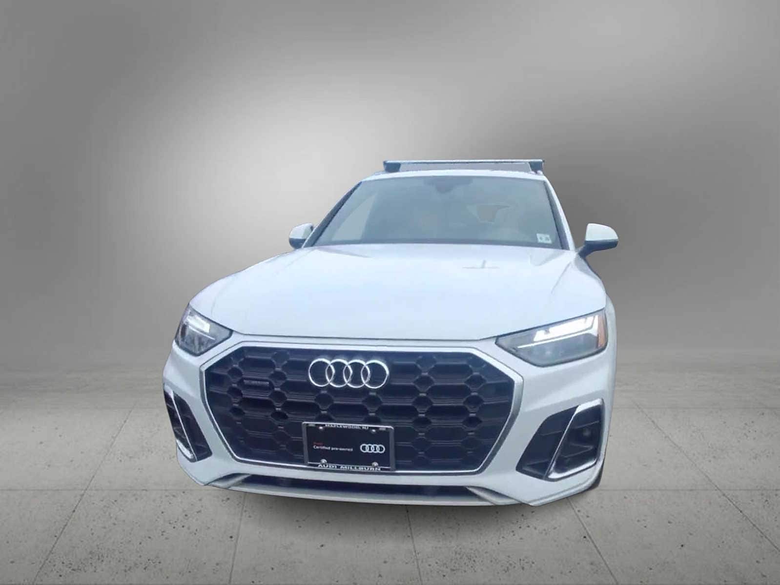 Thumbnail: 2023 Audi Q5 - 3