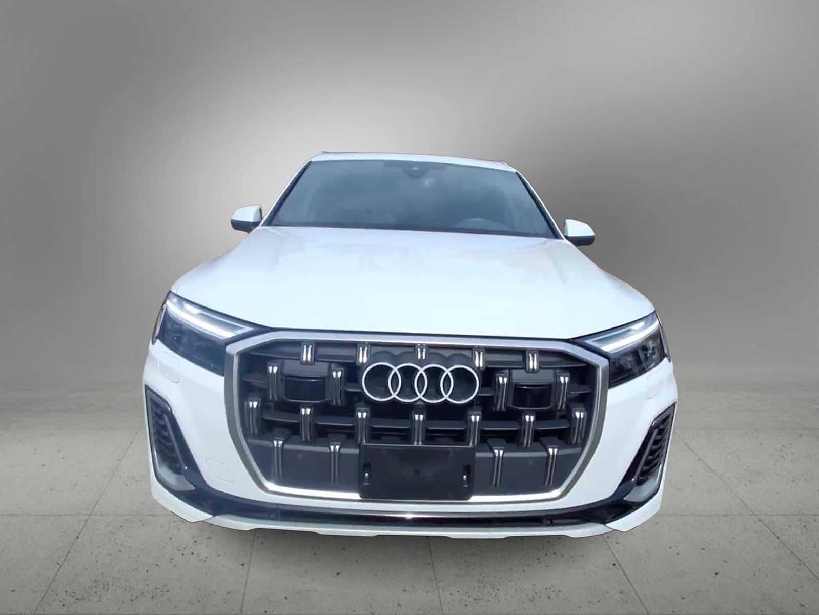 Thumbnail: 2025 Audi Q7 - 3