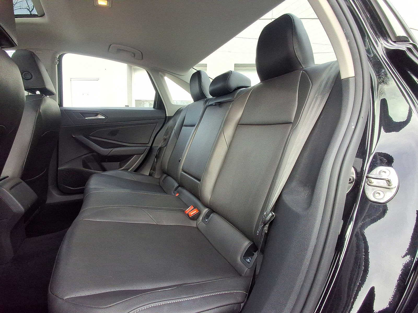 Thumbnail: 2019 Volkswagen Jetta - 20