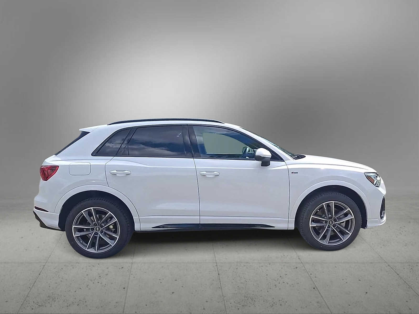 Thumbnail: 2025 Audi Q3 - 5