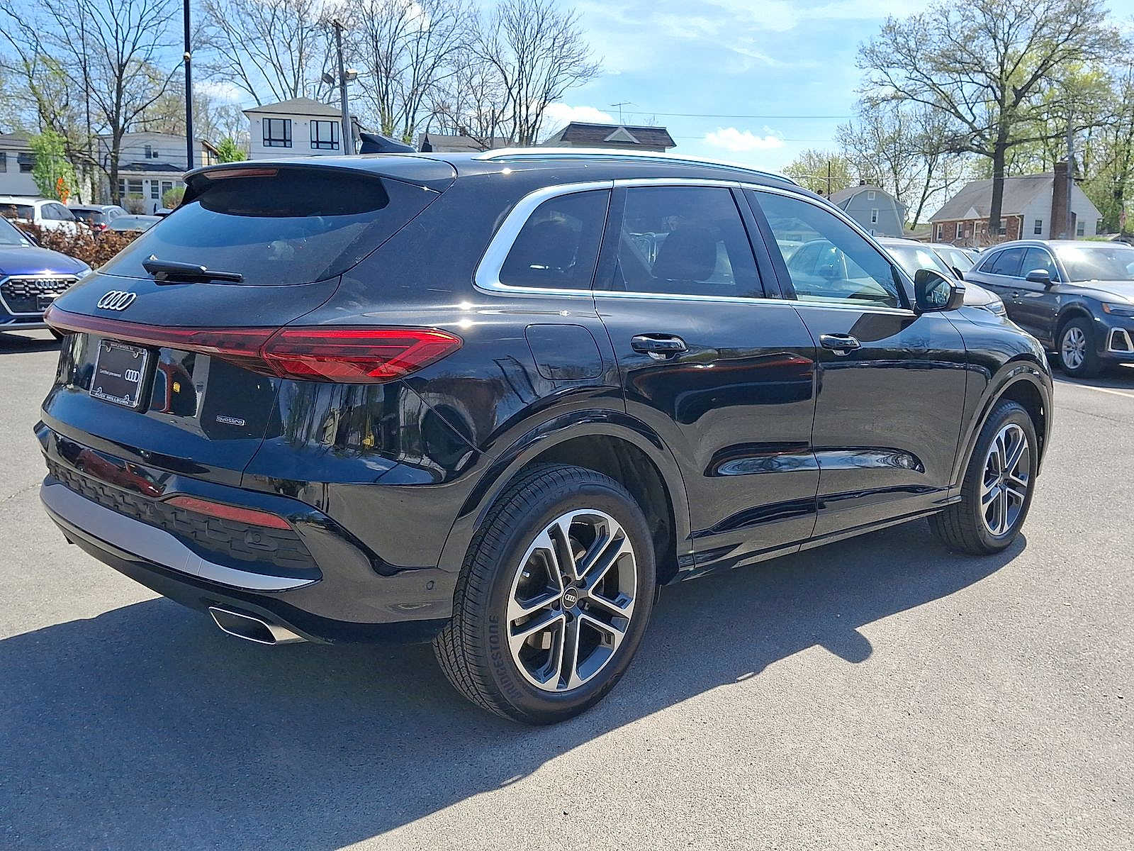 Thumbnail: 2025 Audi Q5 - 25