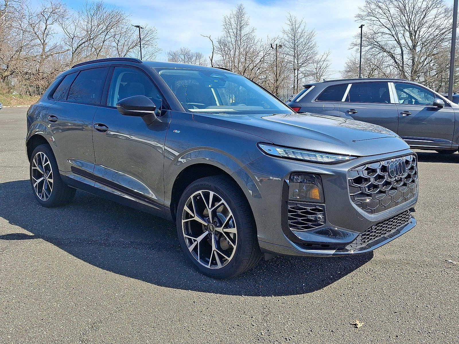 Thumbnail: 2026 Audi Q3 - 10