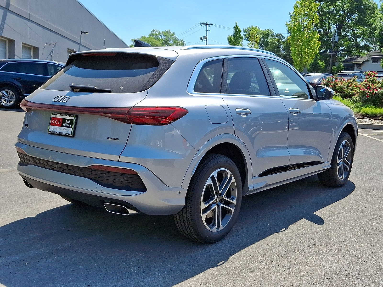 Thumbnail: 2026 Audi Q5 - 17