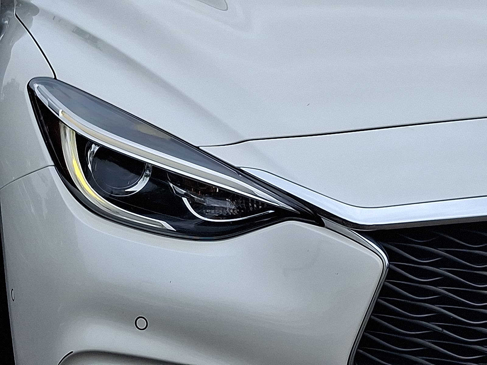 Thumbnail: 2017 INFINITI QX30 - 28
