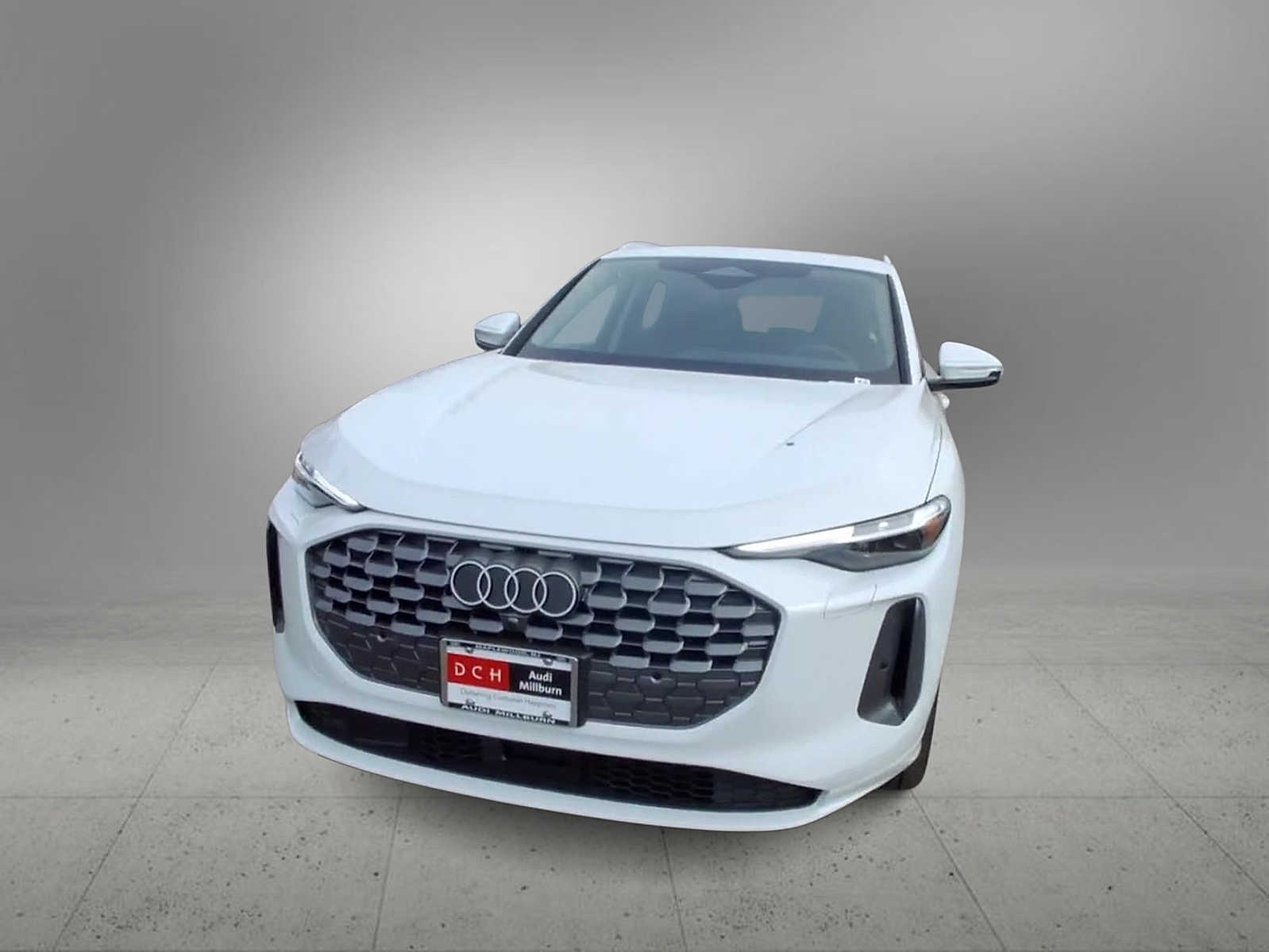 Thumbnail: 2025 Audi Q5 - 4