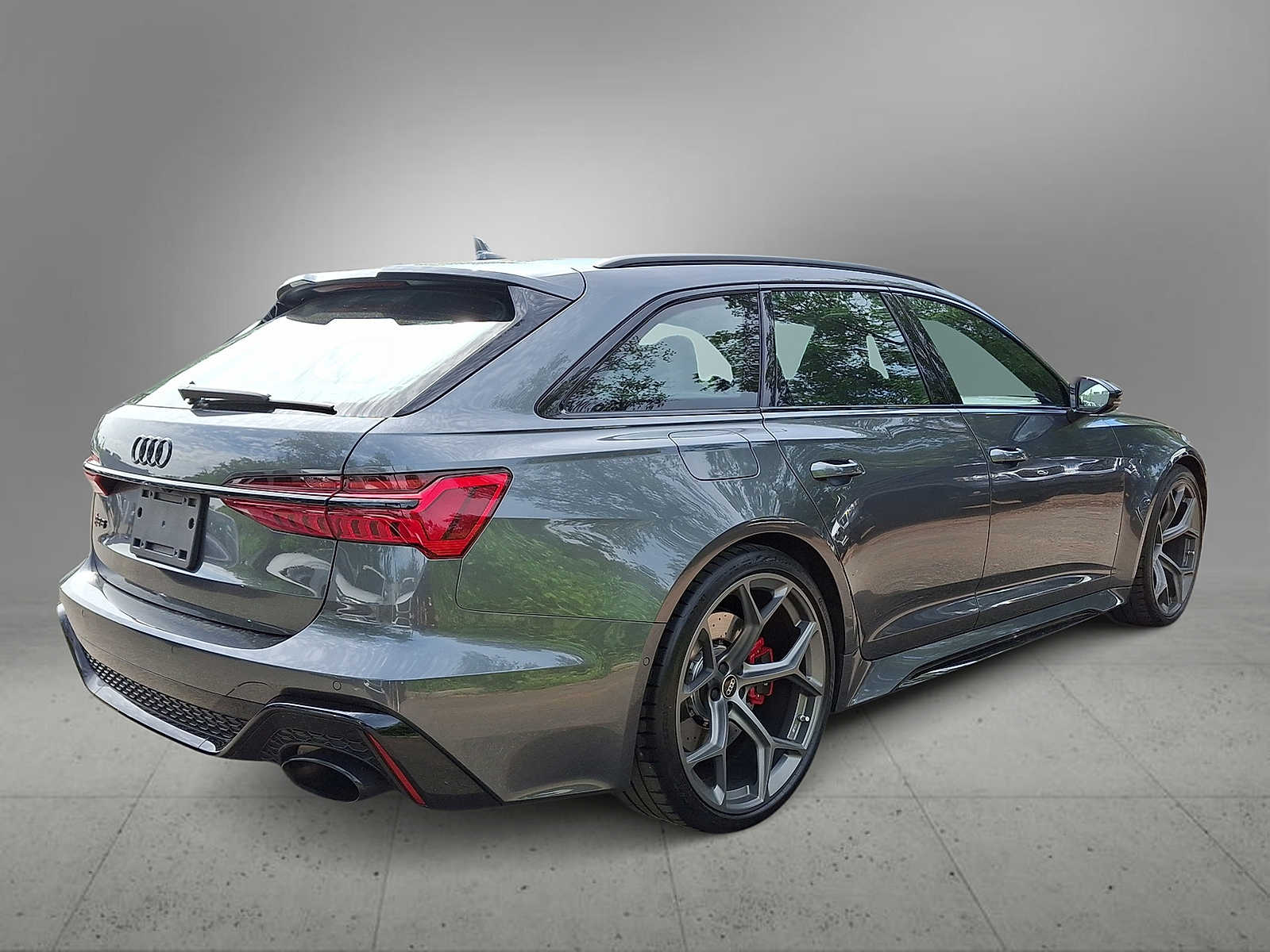 Thumbnail: 2026 Audi RS 6 - 7