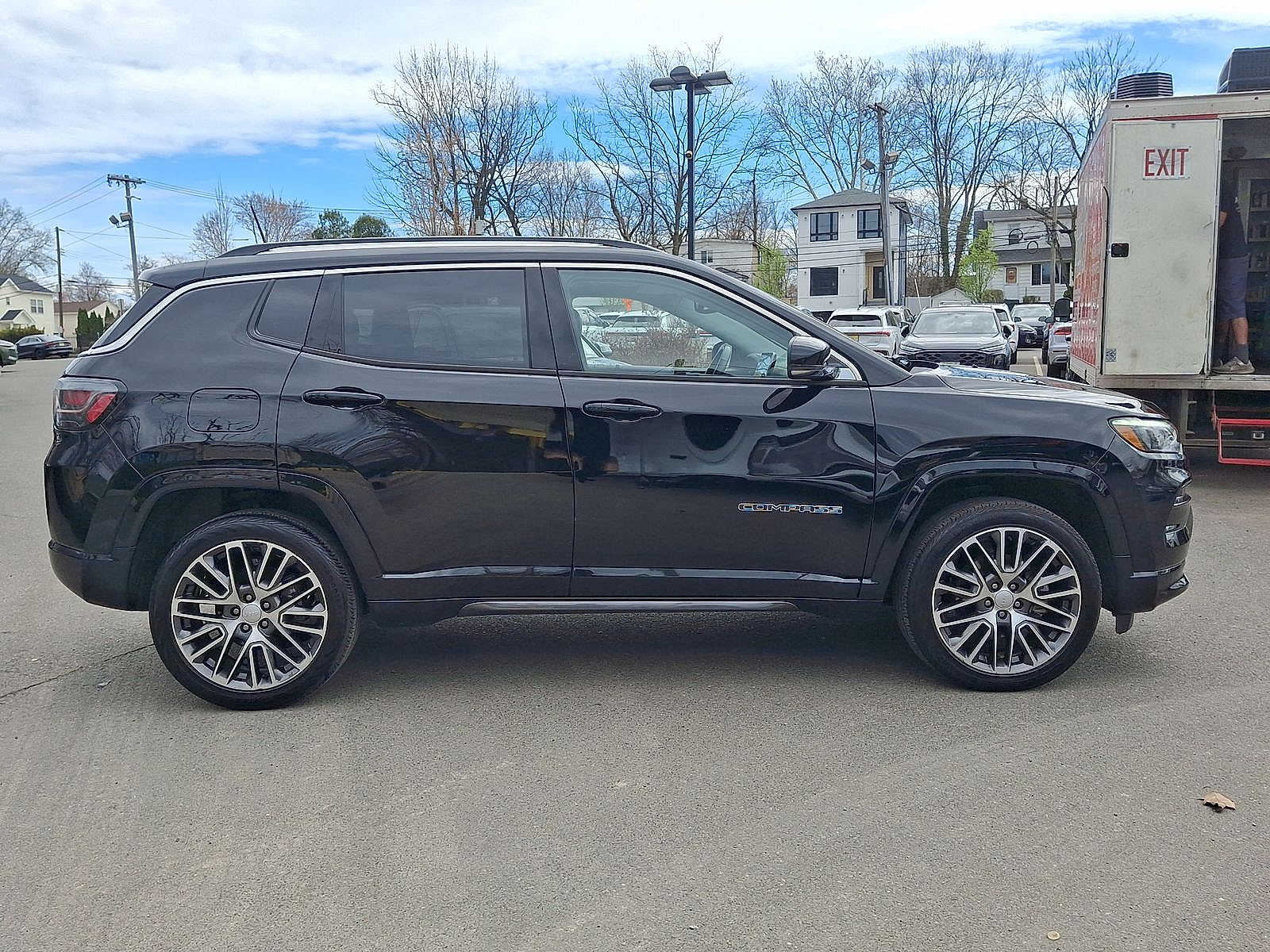 Thumbnail: 2022 Jeep Compass - 26