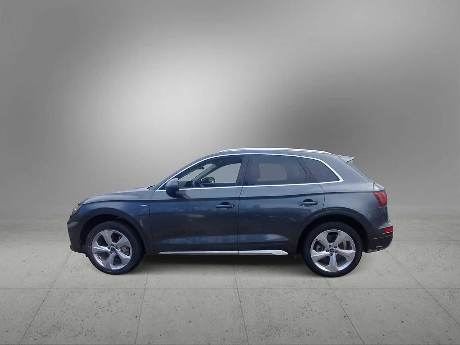 Thumbnail: 2023 Audi Q5 - 5